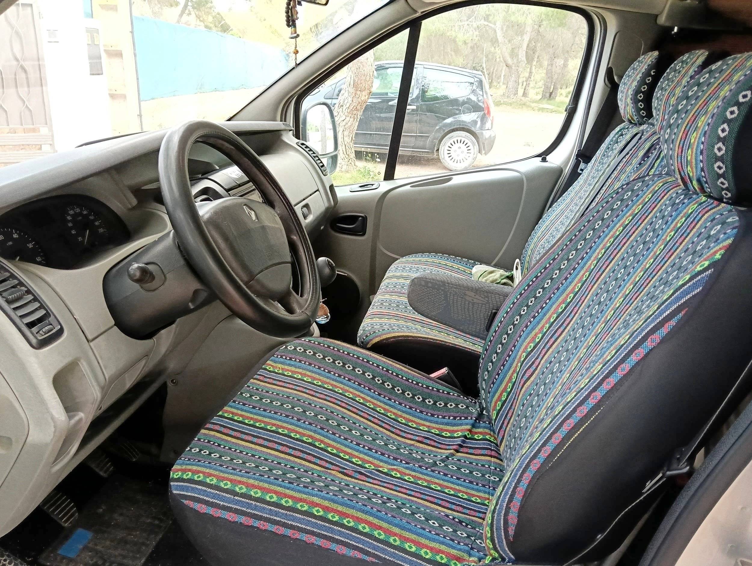 Bestuurderplaats Renault Trafic 1,9 DCi 100ch - Yescapa