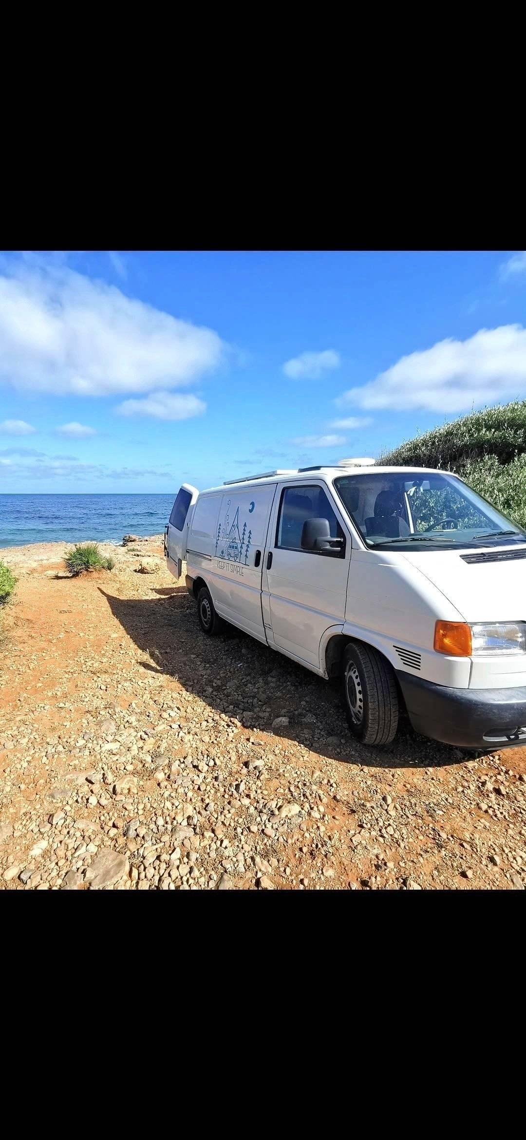 Volkswagen Transporter T4 2.4D