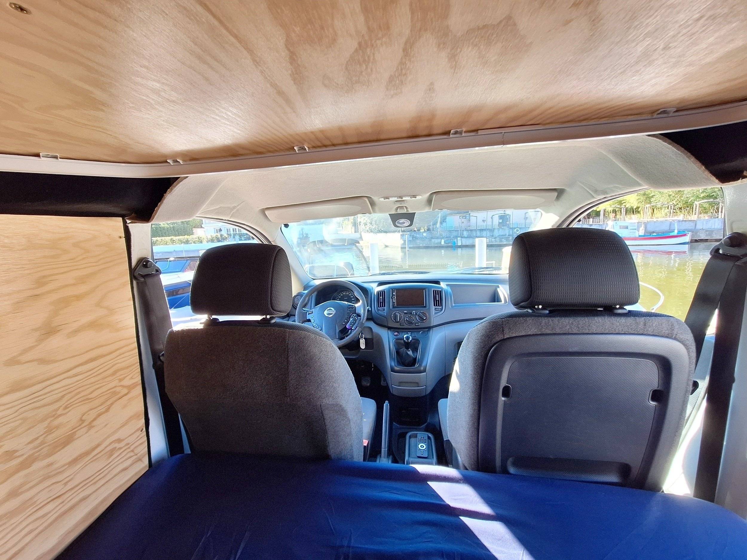 Poste de conduite Nissan NV200 - Yescapa