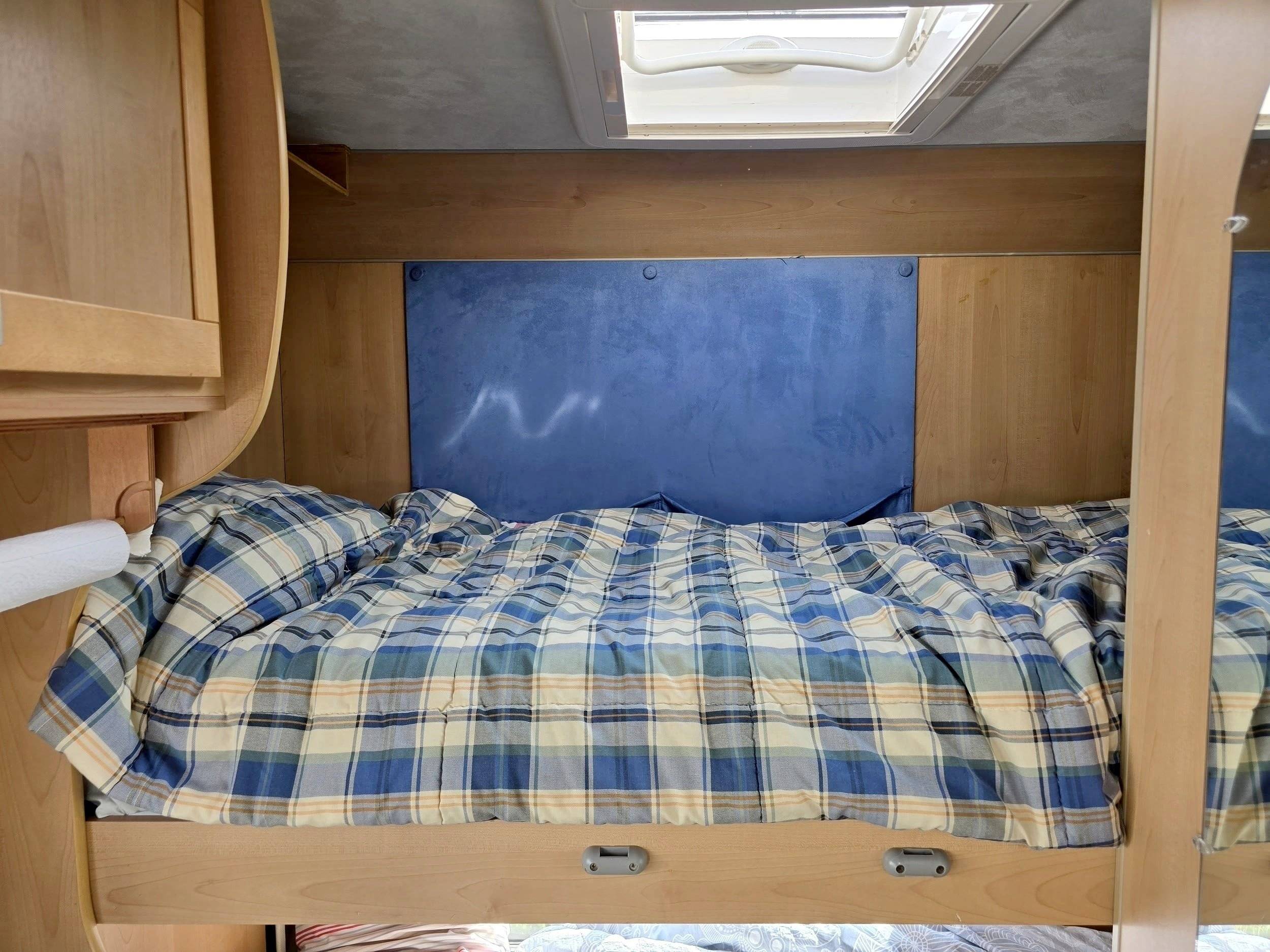 Letti Fiat Ducato 2,2 l 100 ch - Yescapa