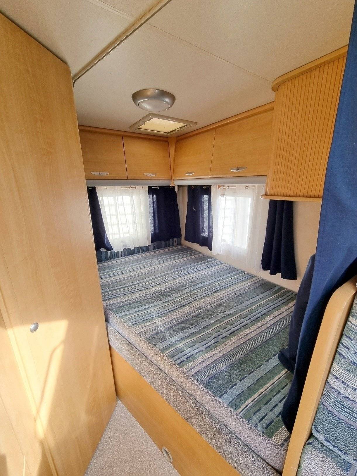 Berth Citroën Jumper 2,2 l 110 ch - Yescapa