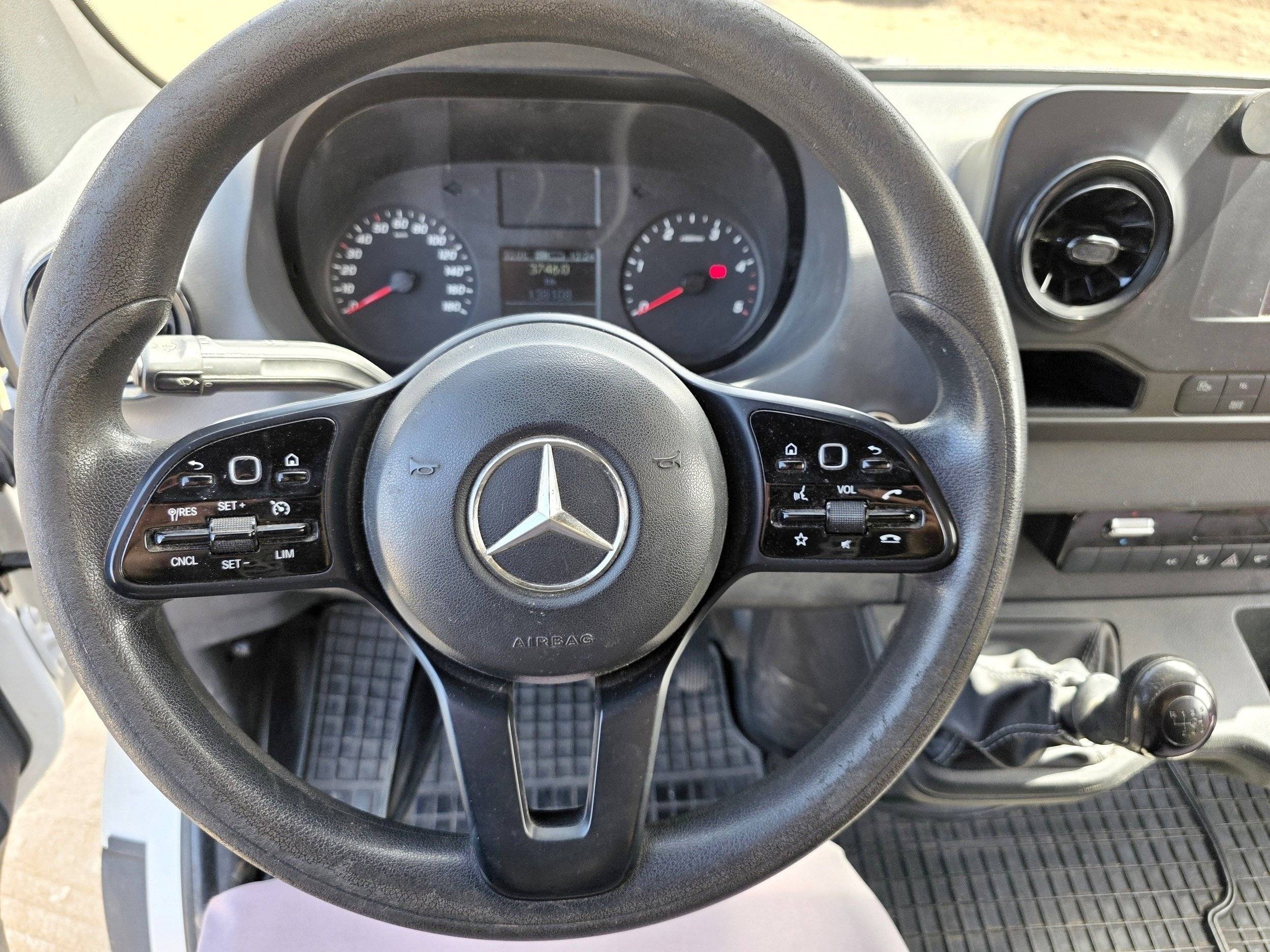 Mercedes Sprinter