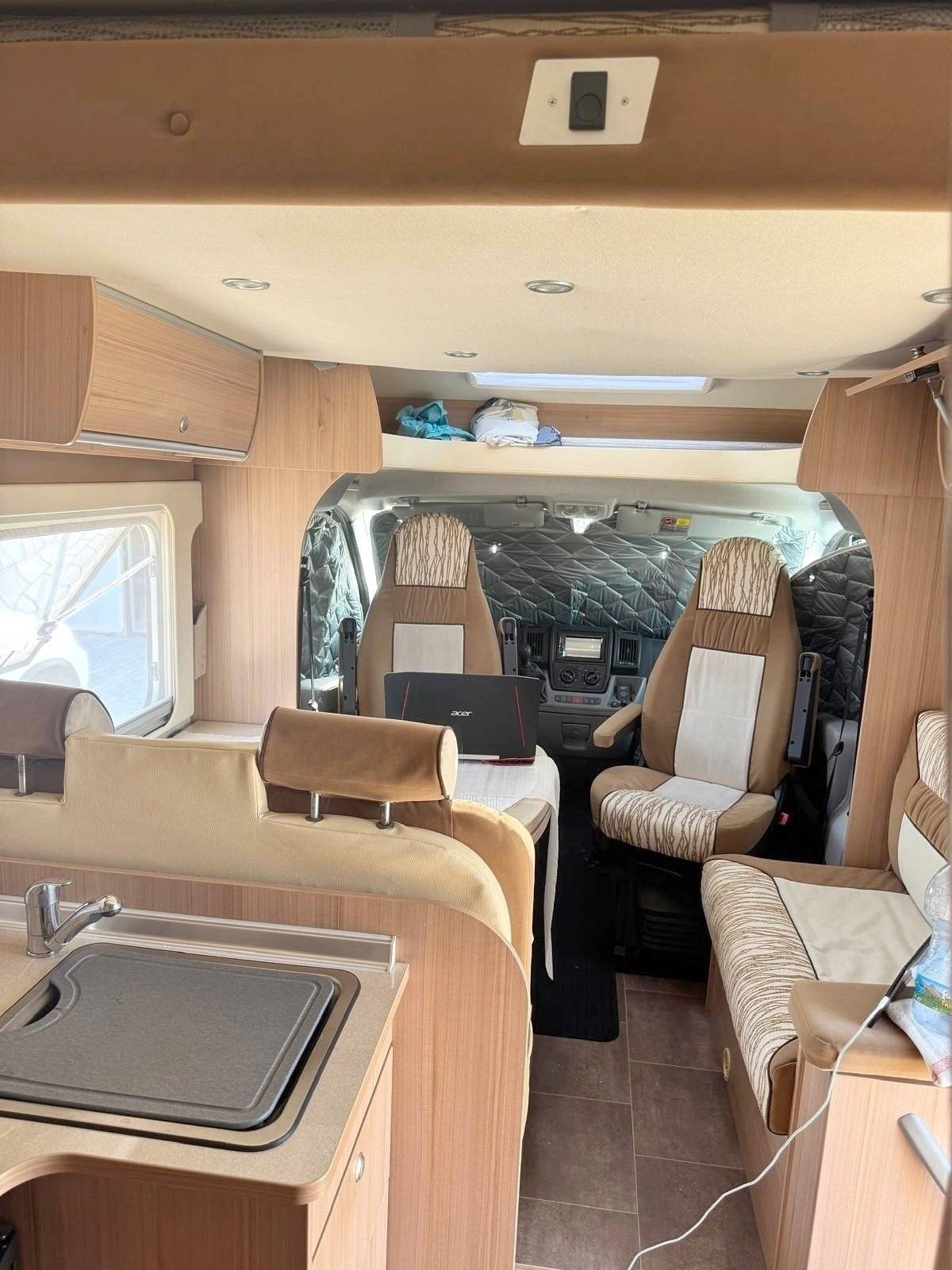 Dinette Fiat - Yescapa