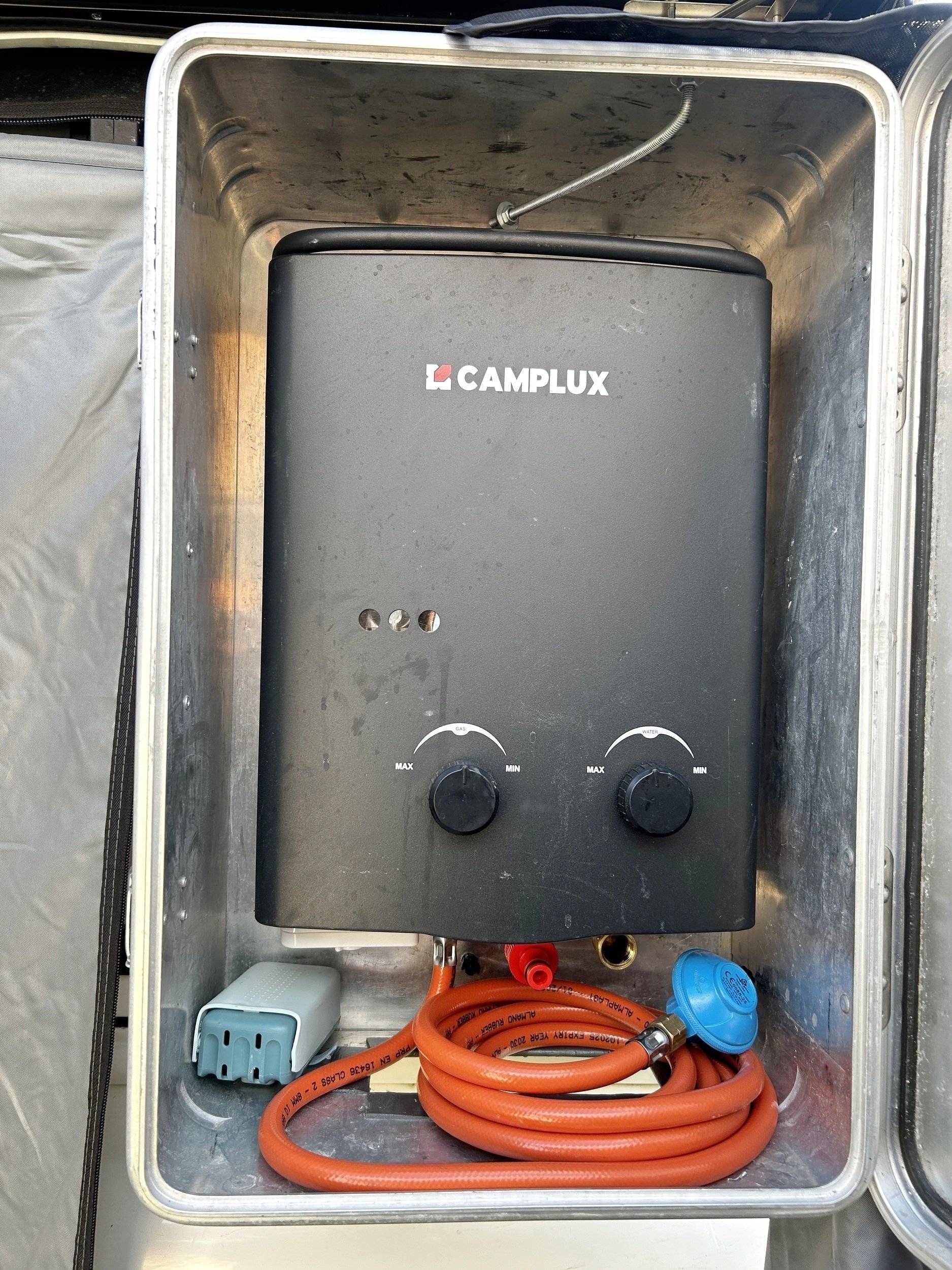 Land Rover Defender 110