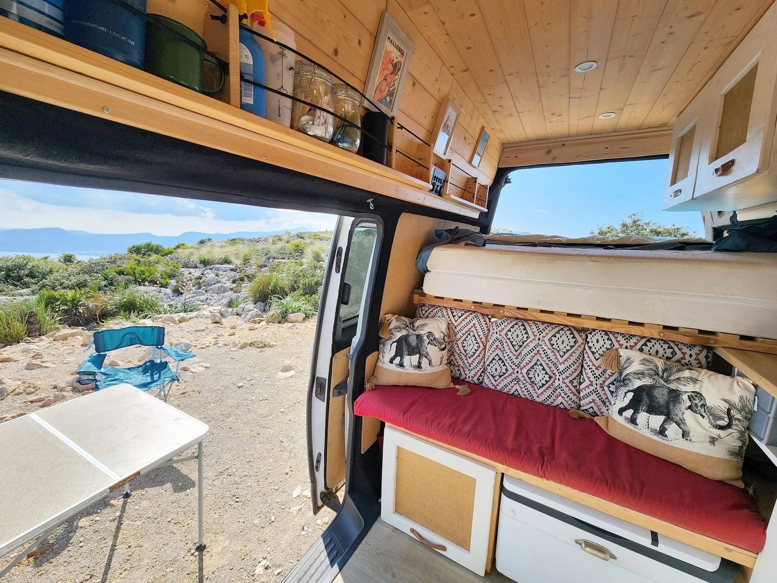 Volkswagen T5 2,0 l 102 ch