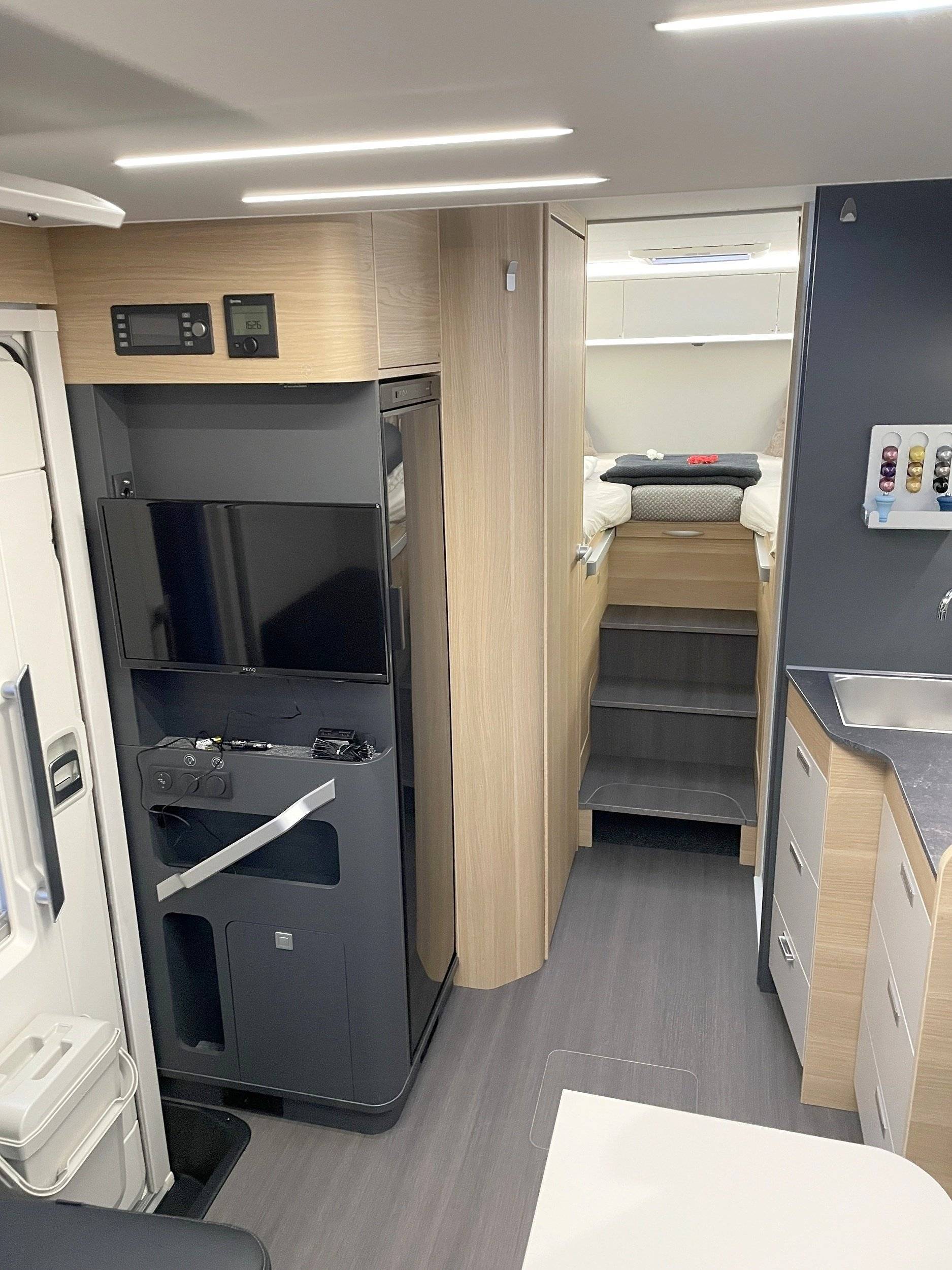 Adria Adria Matrix Axess 650 DC