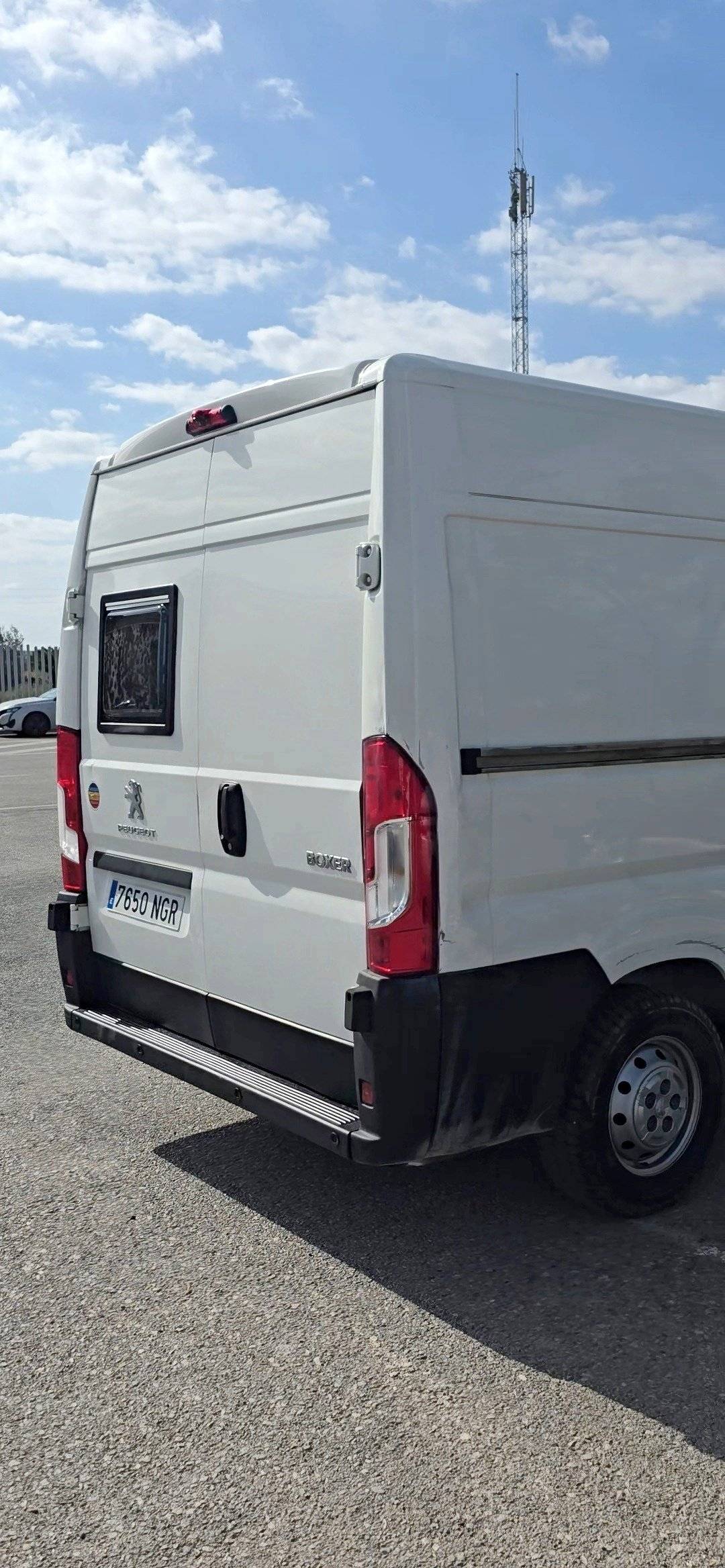 Custo Van Boxer