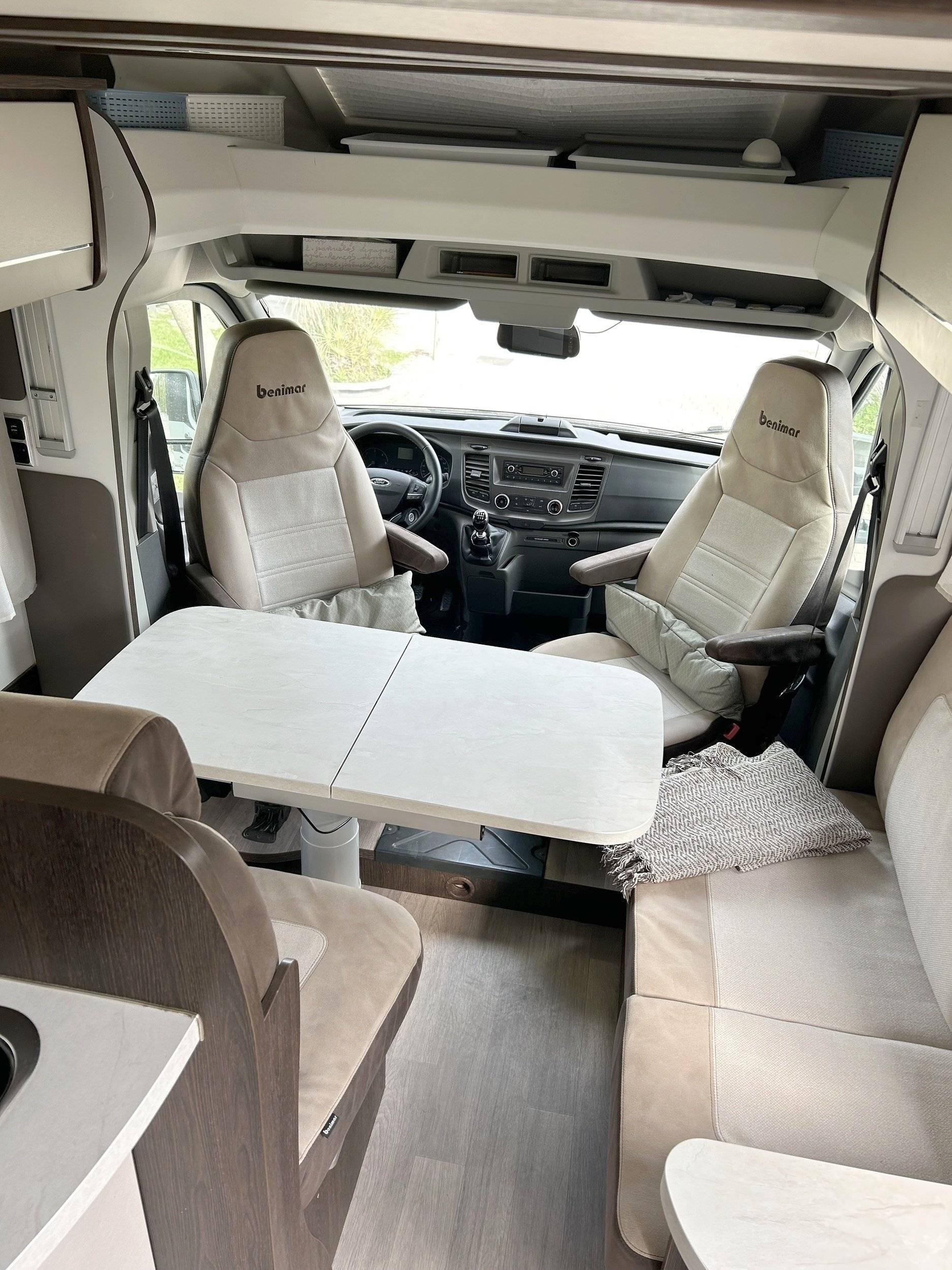 Dining Area Fiat Fiat - Yescapa