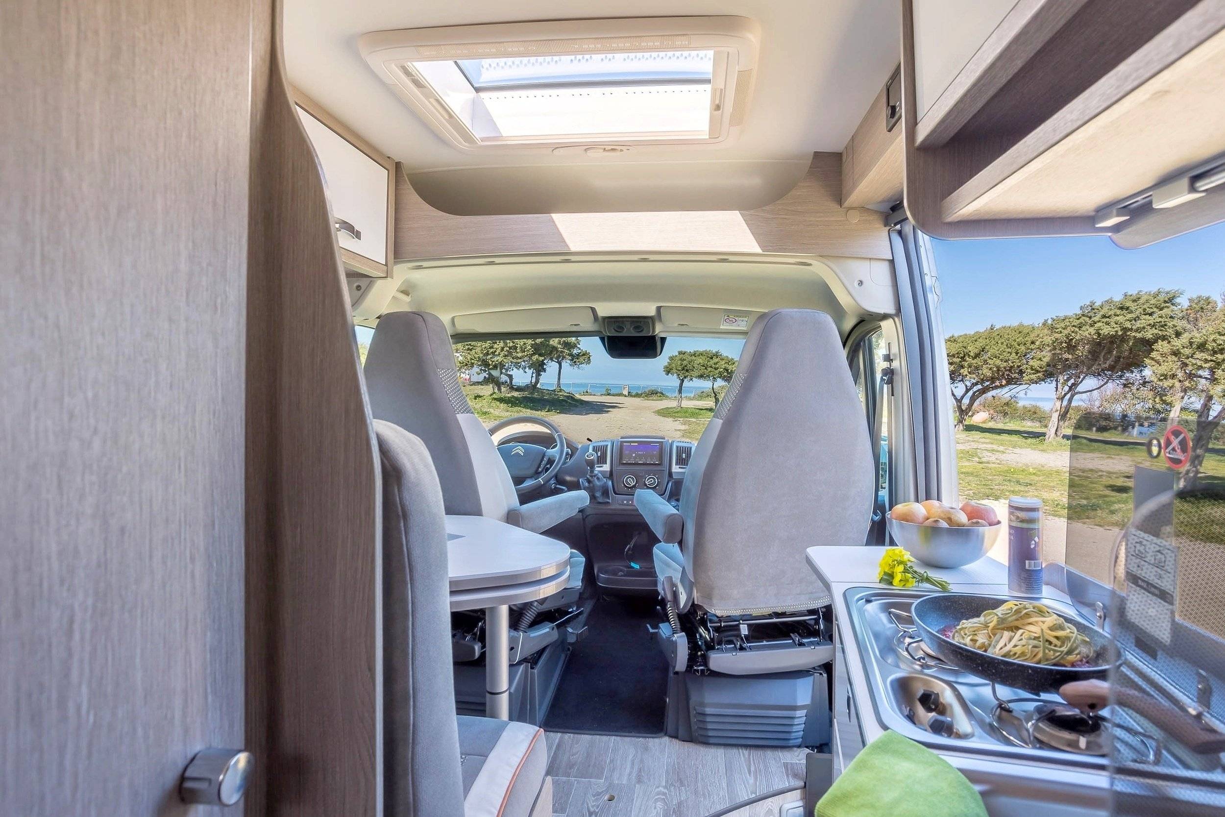 Pössl 2win Plus Citroën jumper