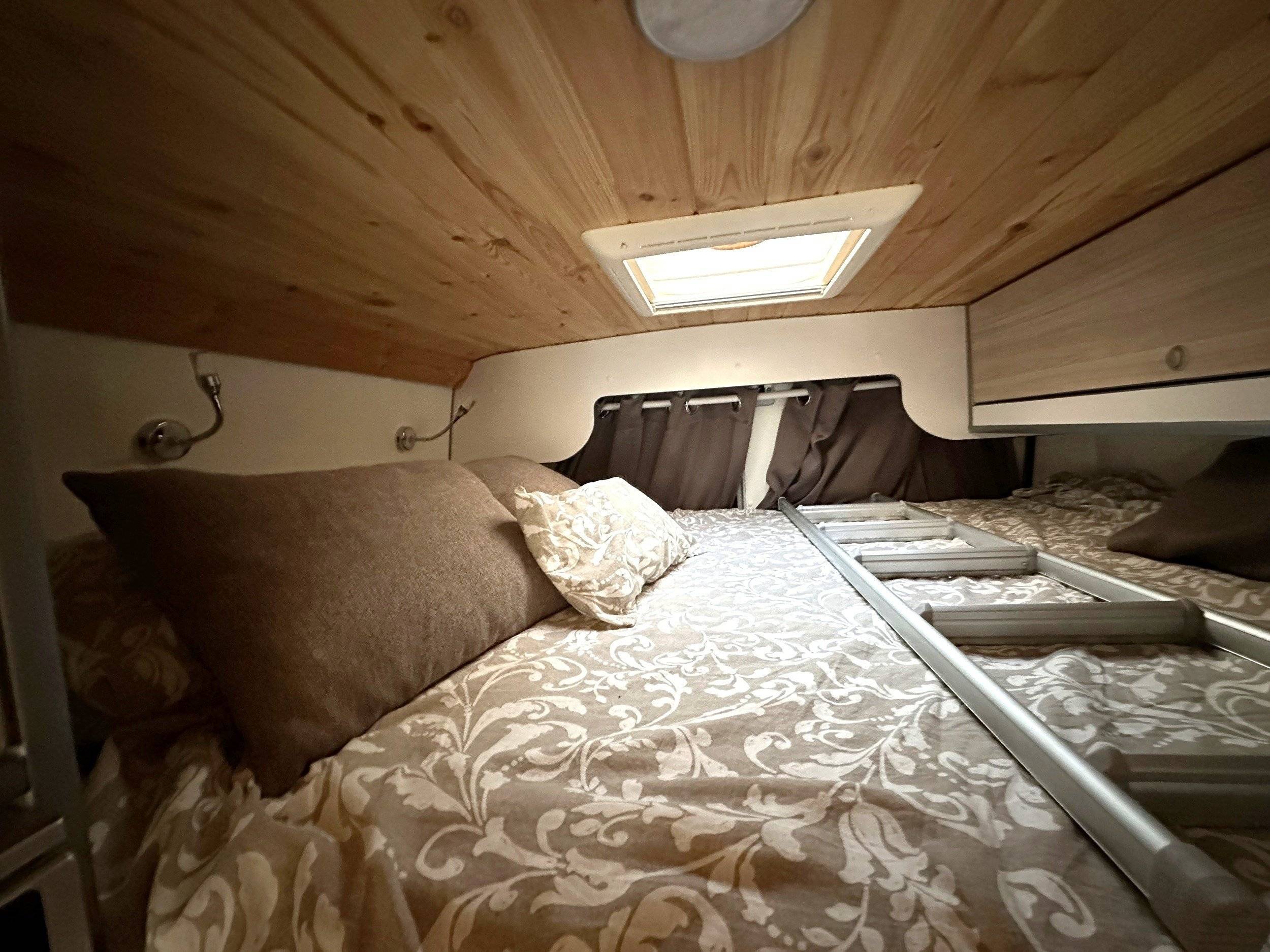 Couchages Fiat FIAT DUCATO - Yescapa