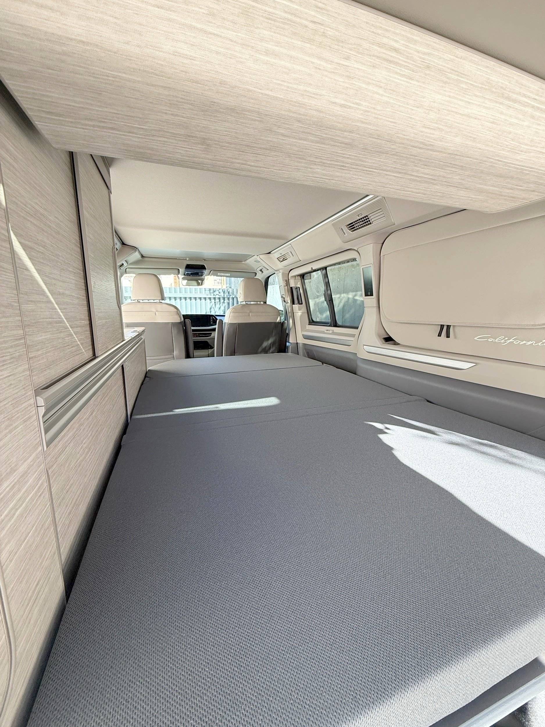 Schlafplätze Volkswagen California Ocean T7 - Yescapa
