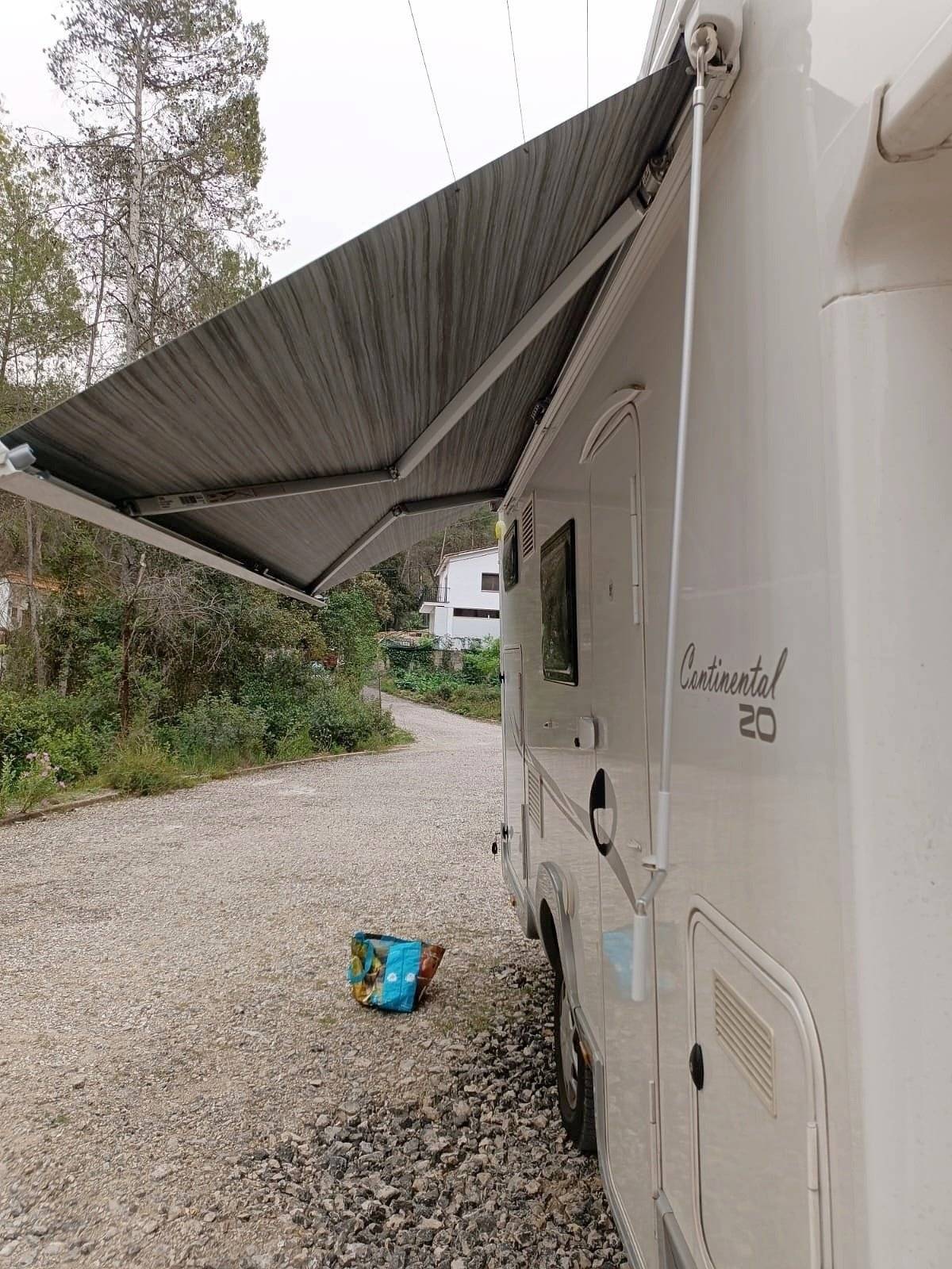 Trigano Roller Team Kronos 284 tl