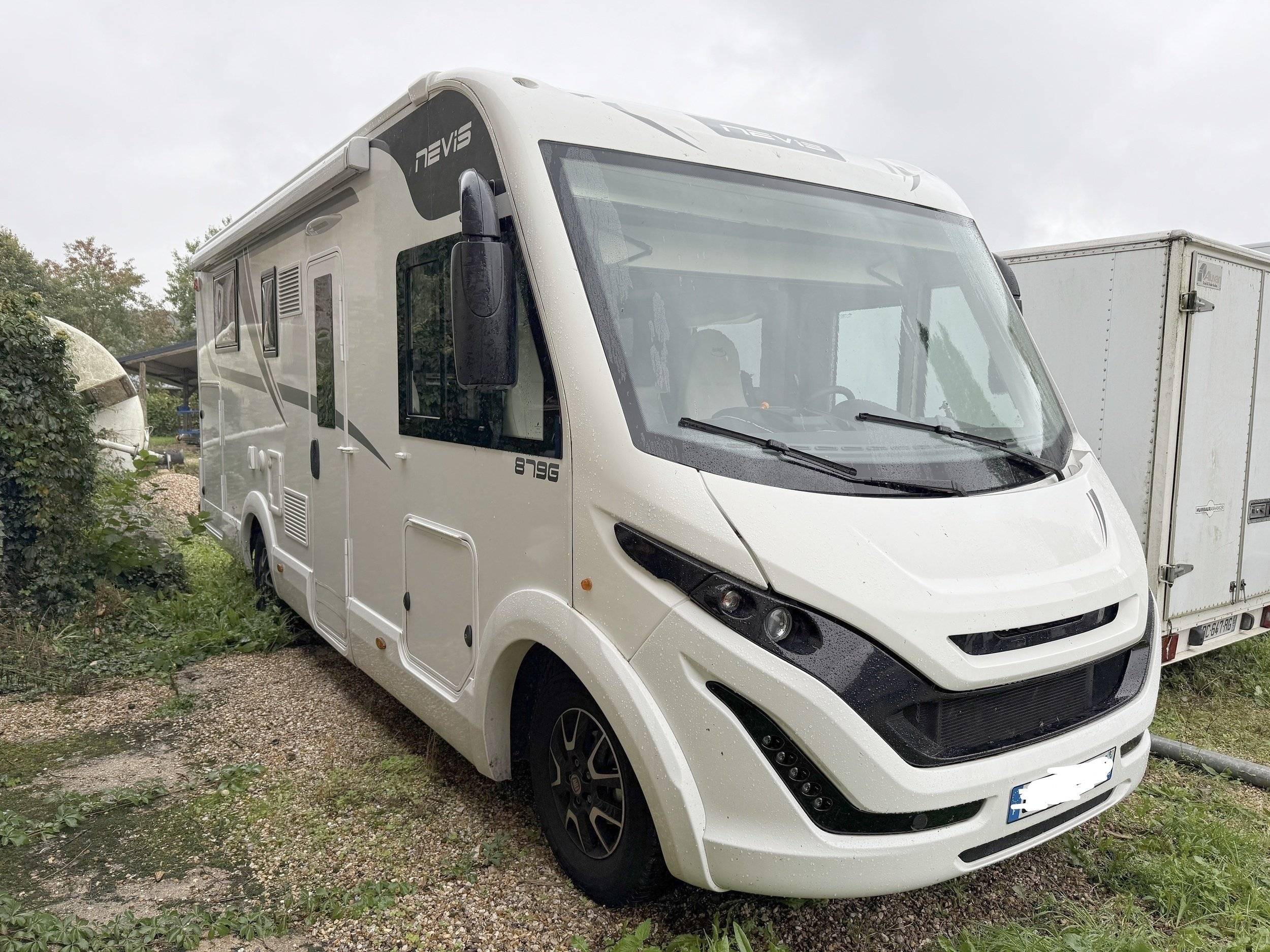 Voorkant 3/4 Fiat - Yescapa