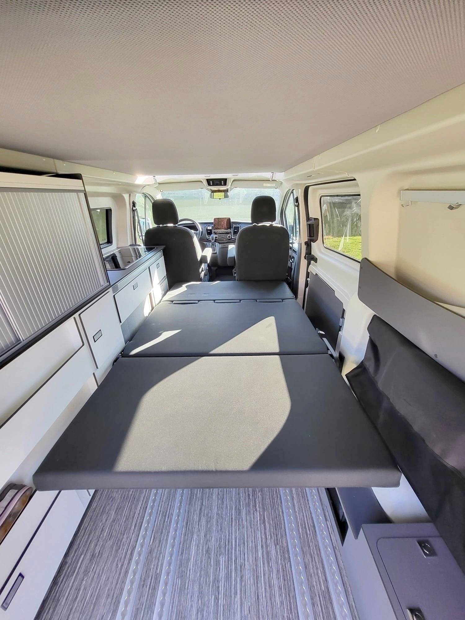 Ford Custom 2,0 l 130 ch