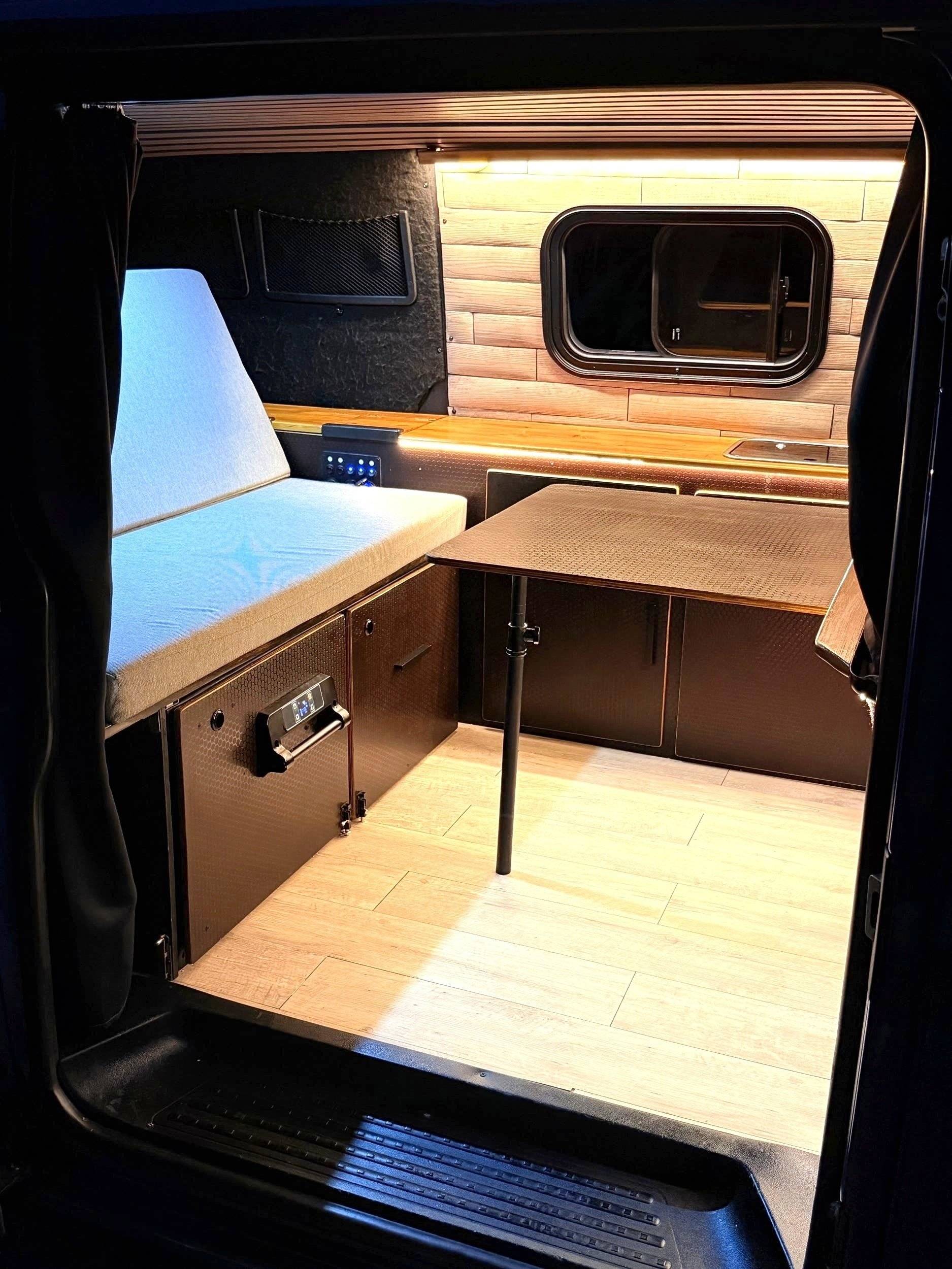 Volkswagen T5 Camper