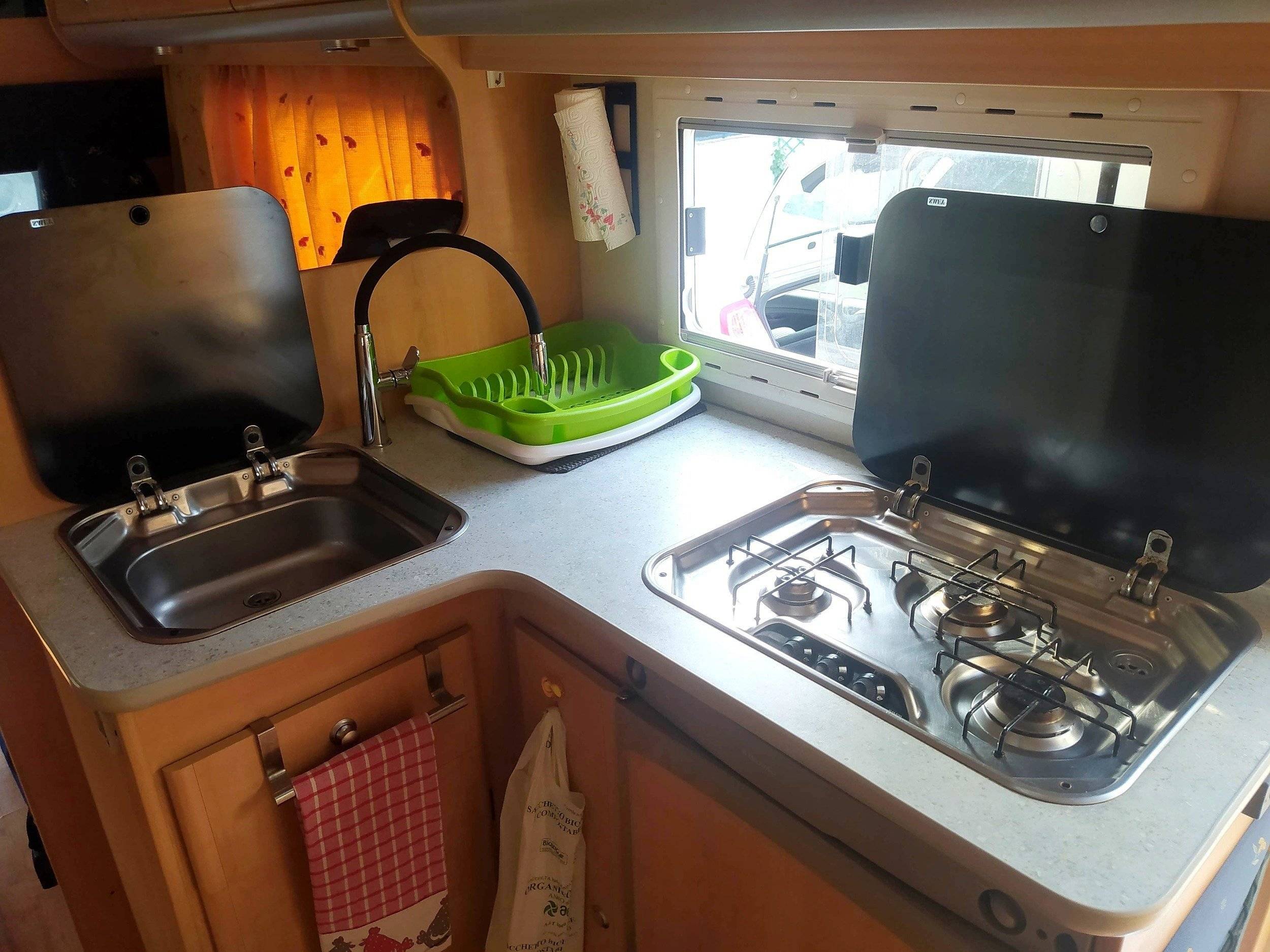 Coin cuisine Ford FORD TRANSIT - Yescapa