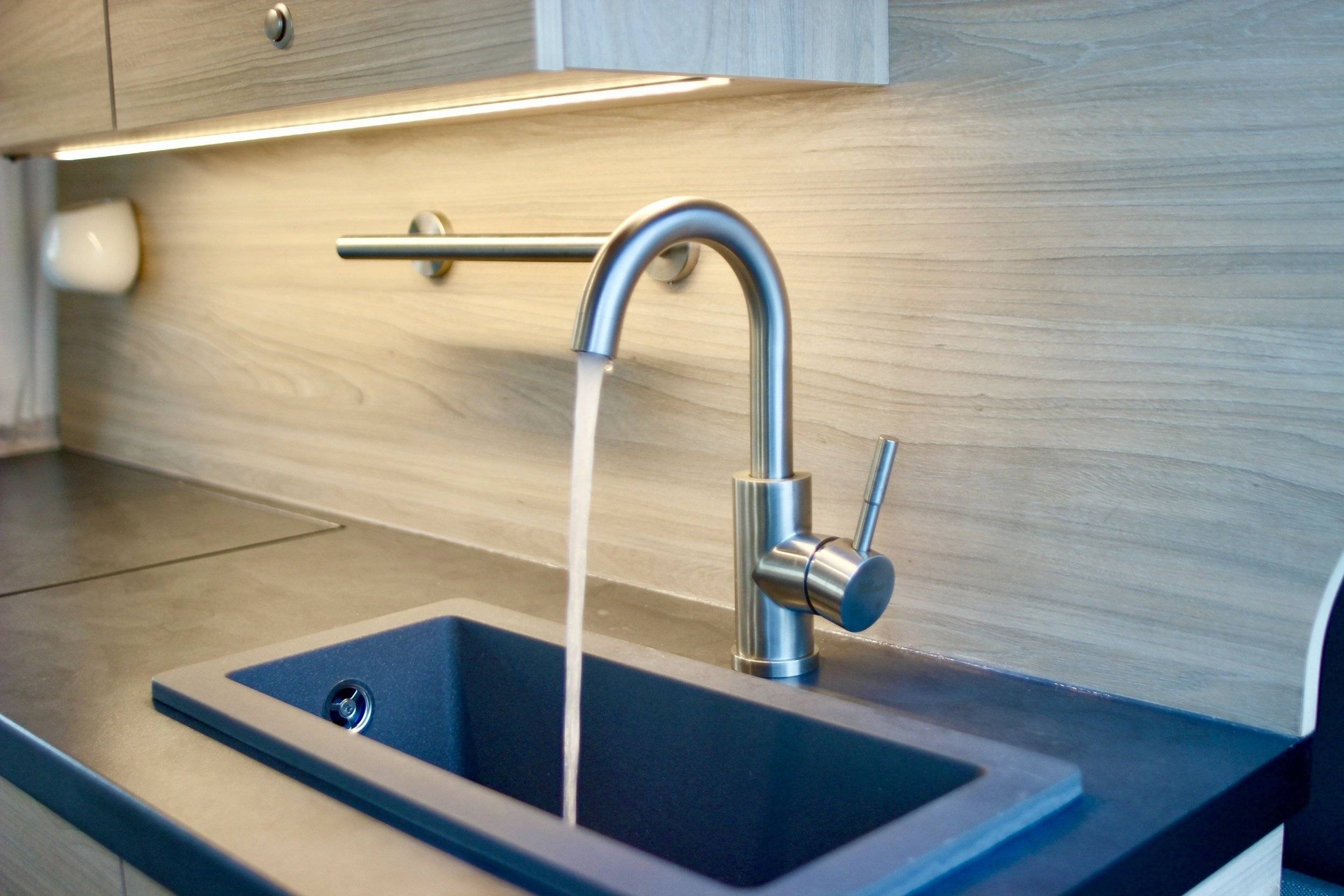 Luxy VW T4 Insurance &amp; All KM incl | MyVan Portugal