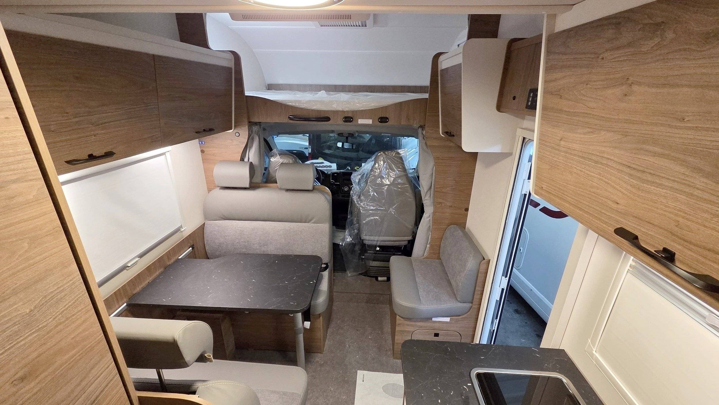 Blucamp Ocean 650