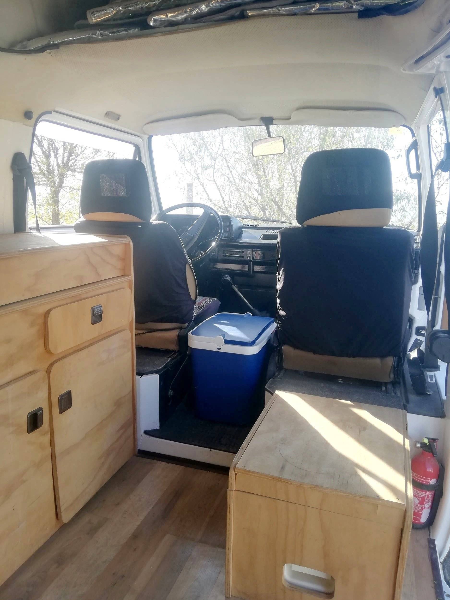 Menjador Volkswagen Volkswagen Transporter - Yescapa