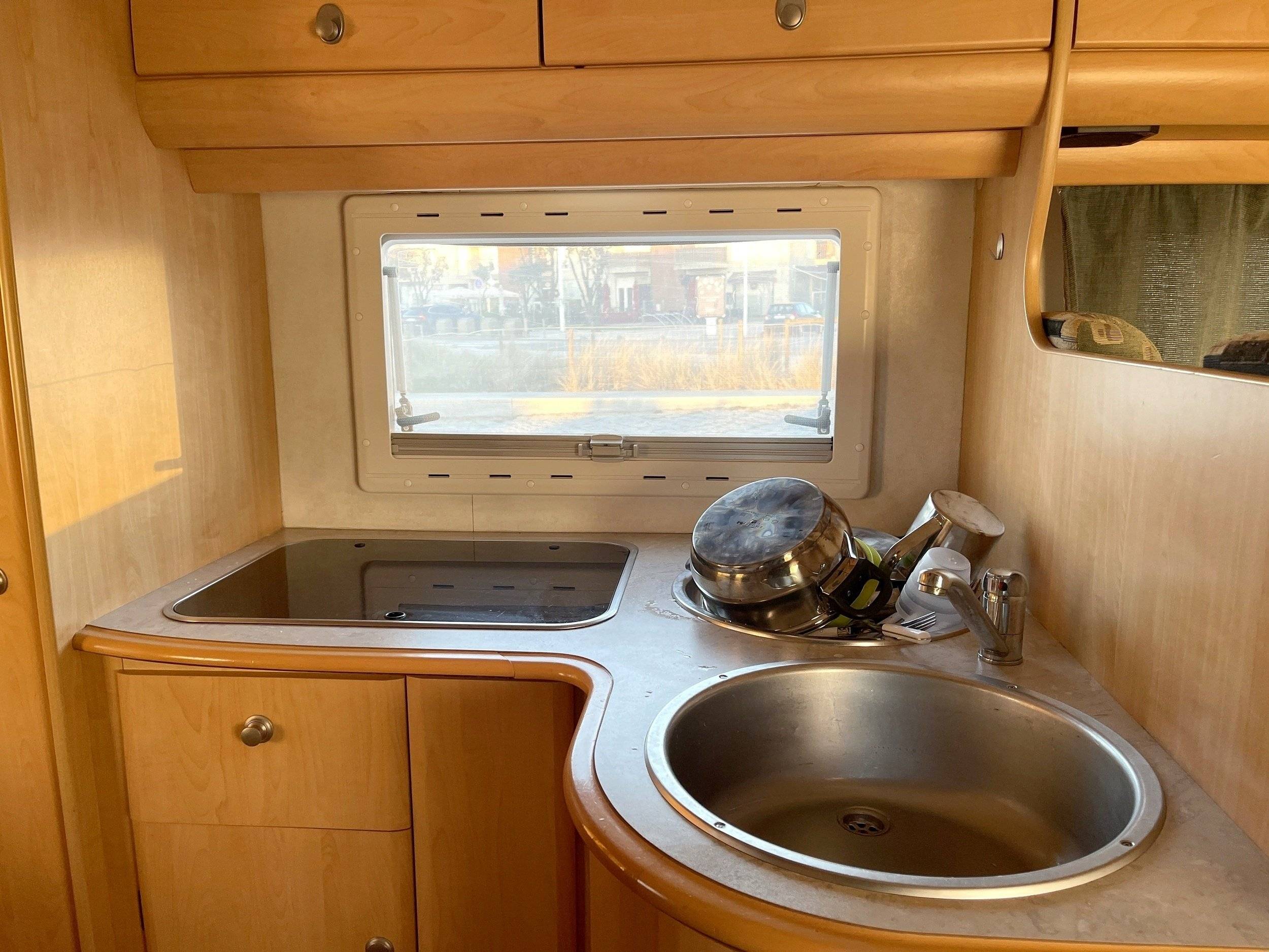 Challenger Transit 2,0 l 130 ch