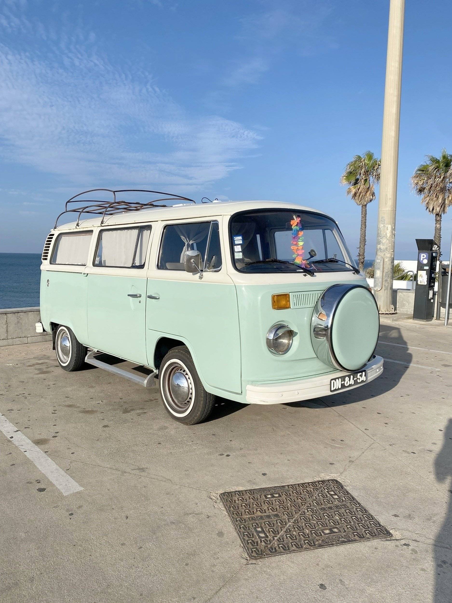 Vista de 3/4 Volkswagen T2 - Yescapa