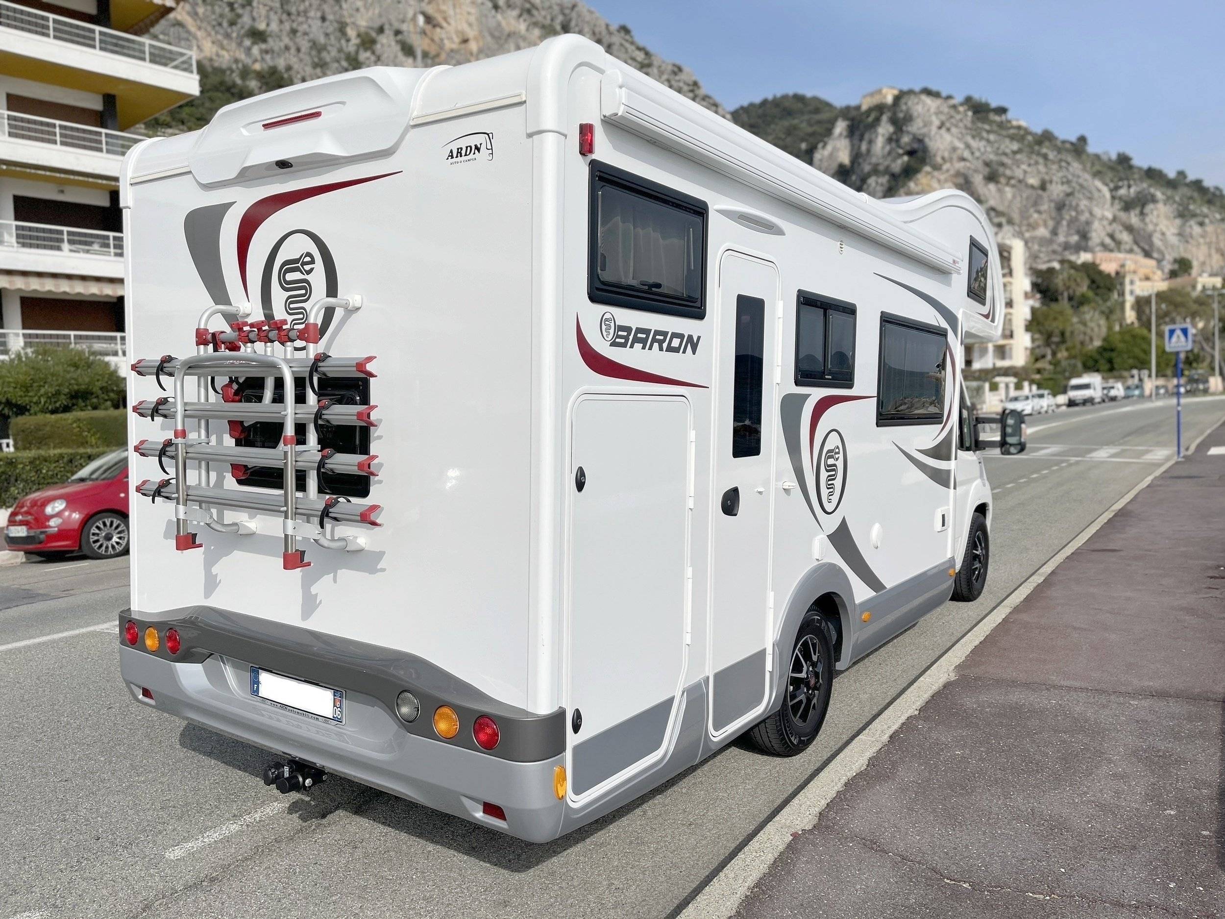 Elnagh Elnagh  Baron