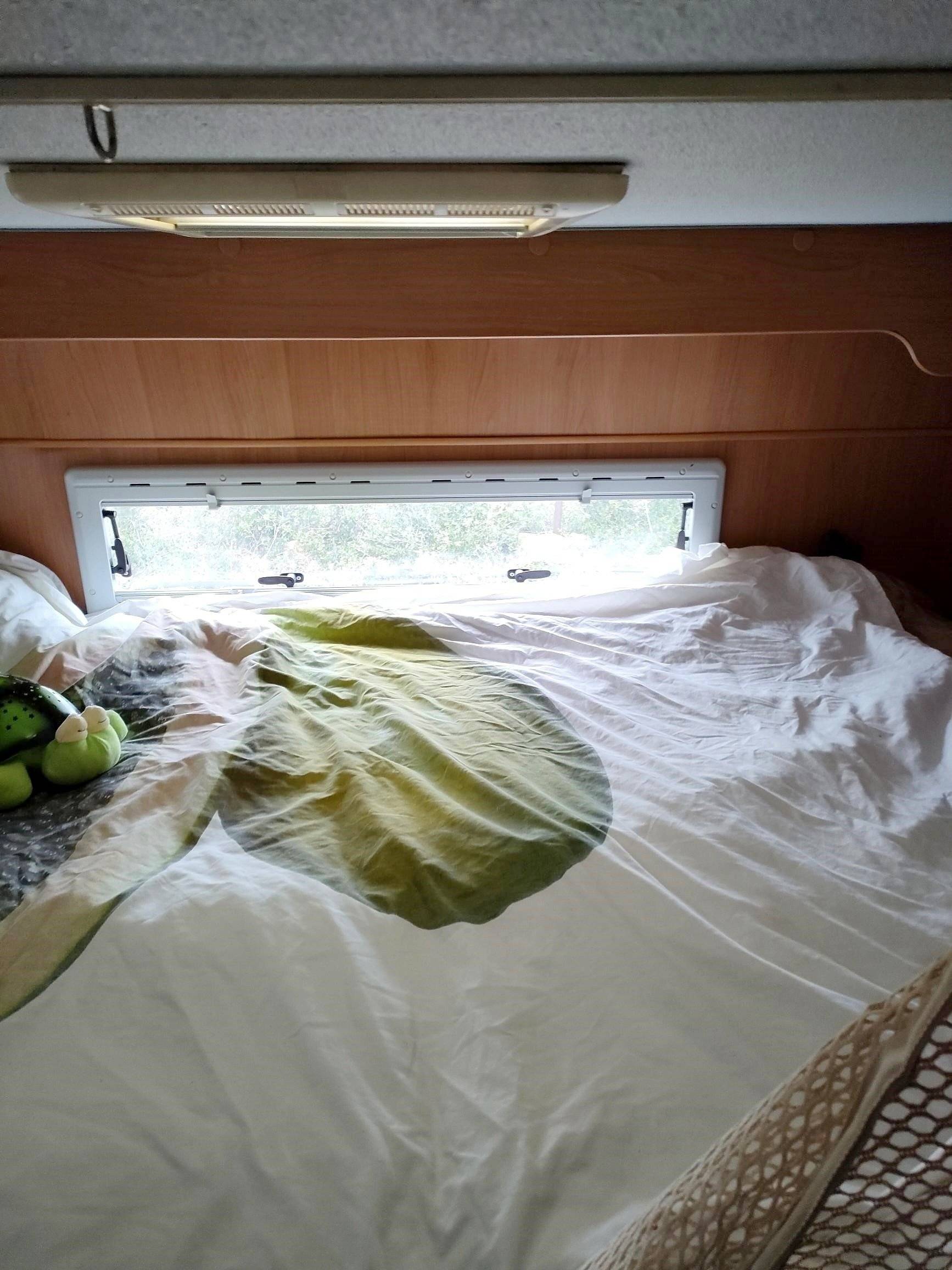 Berth Renault Master 3,0 l. dCi 140 ch. - Yescapa