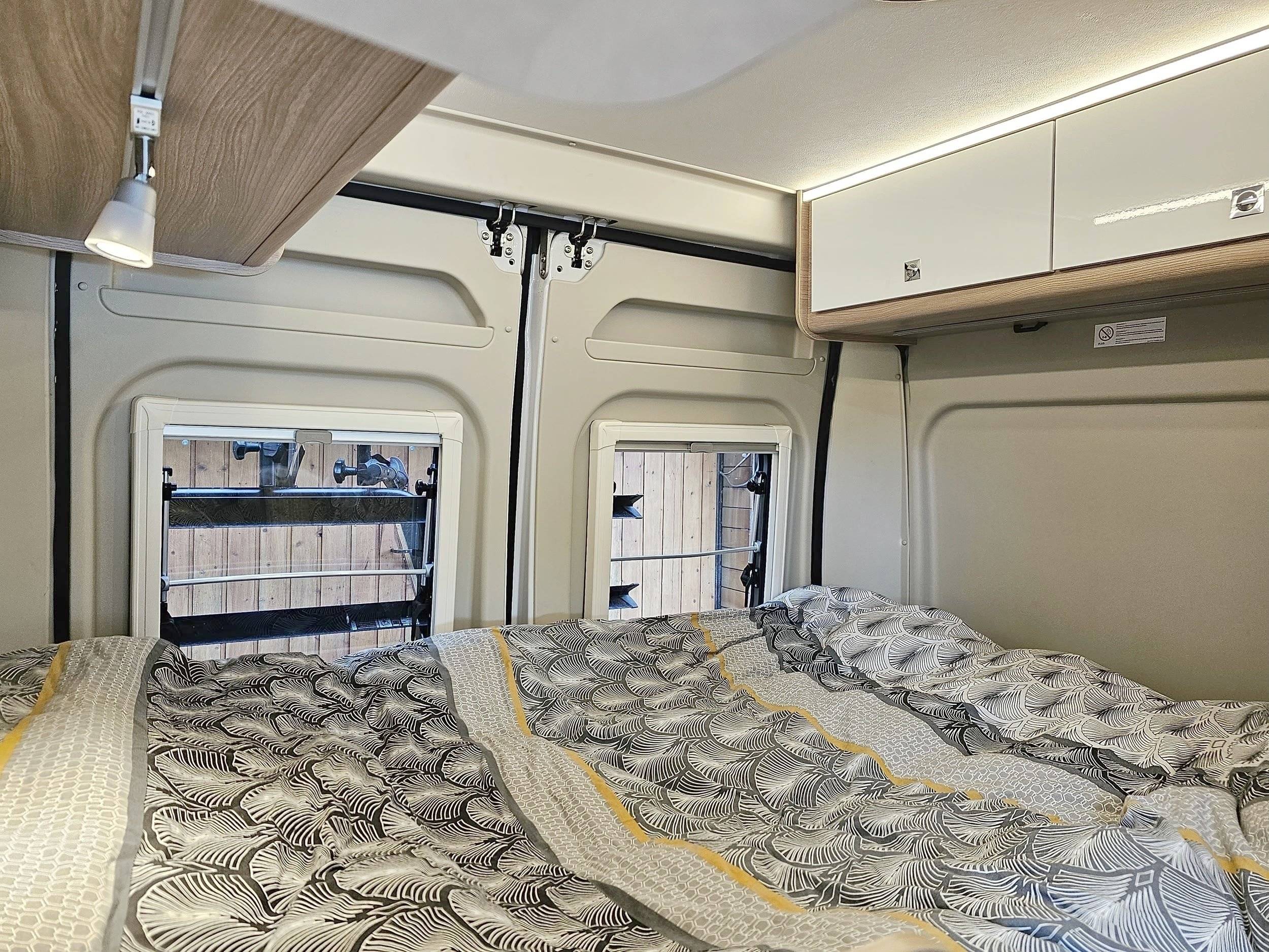 Berth Fiat Ducato 2,3 l Multijet 120 ch - Yescapa