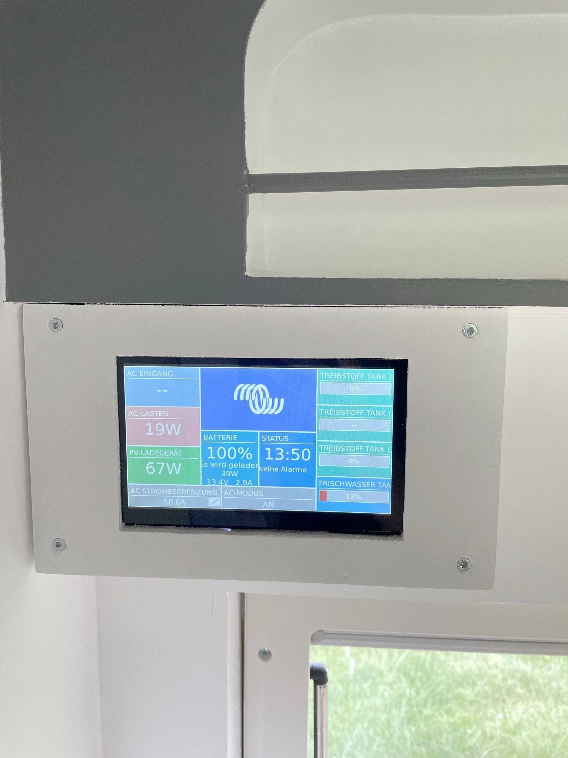 Sunlight Citroën jumper