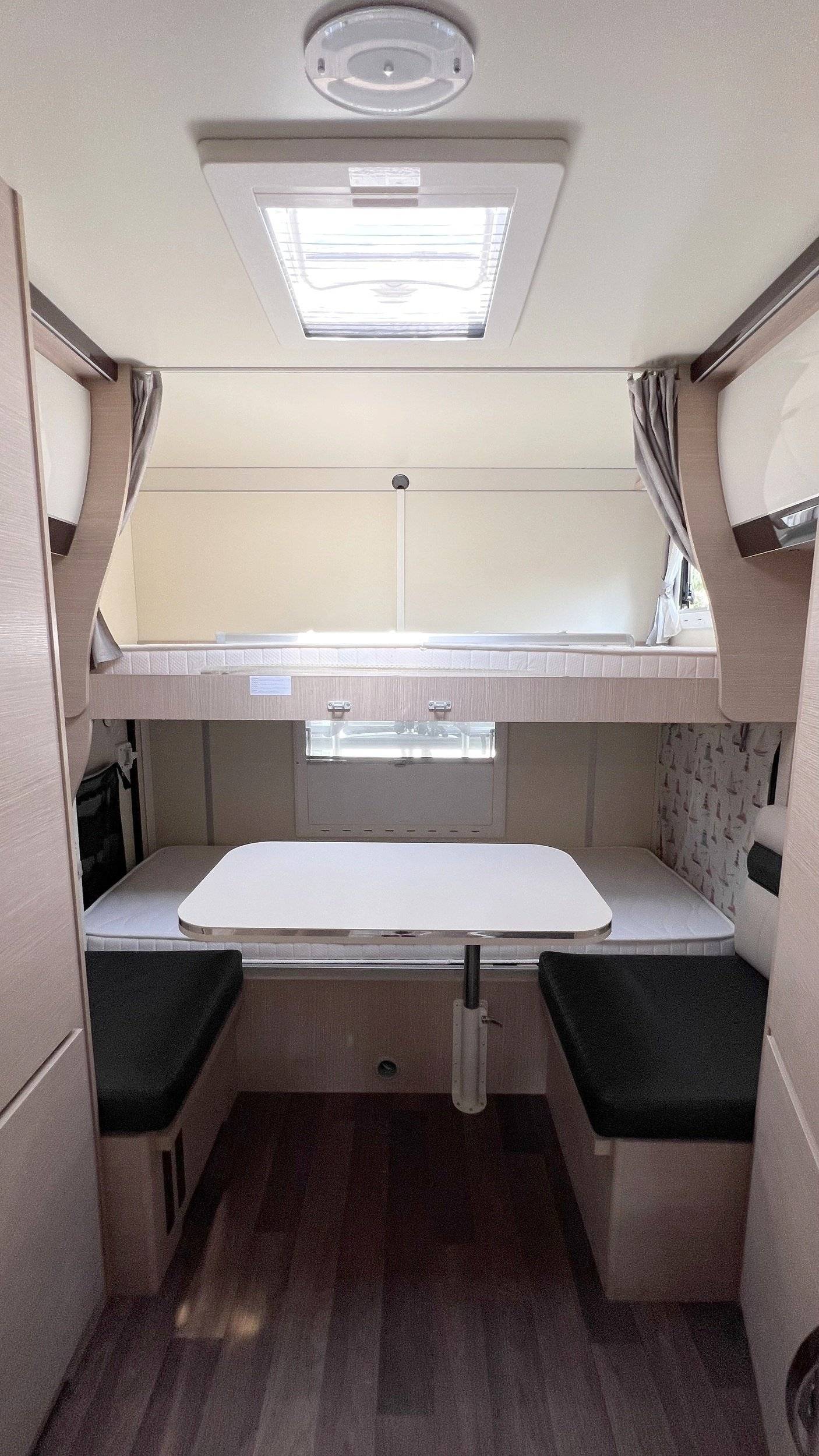 Schlafplätze Fiat Ducato 2,3 130 ch - Yescapa