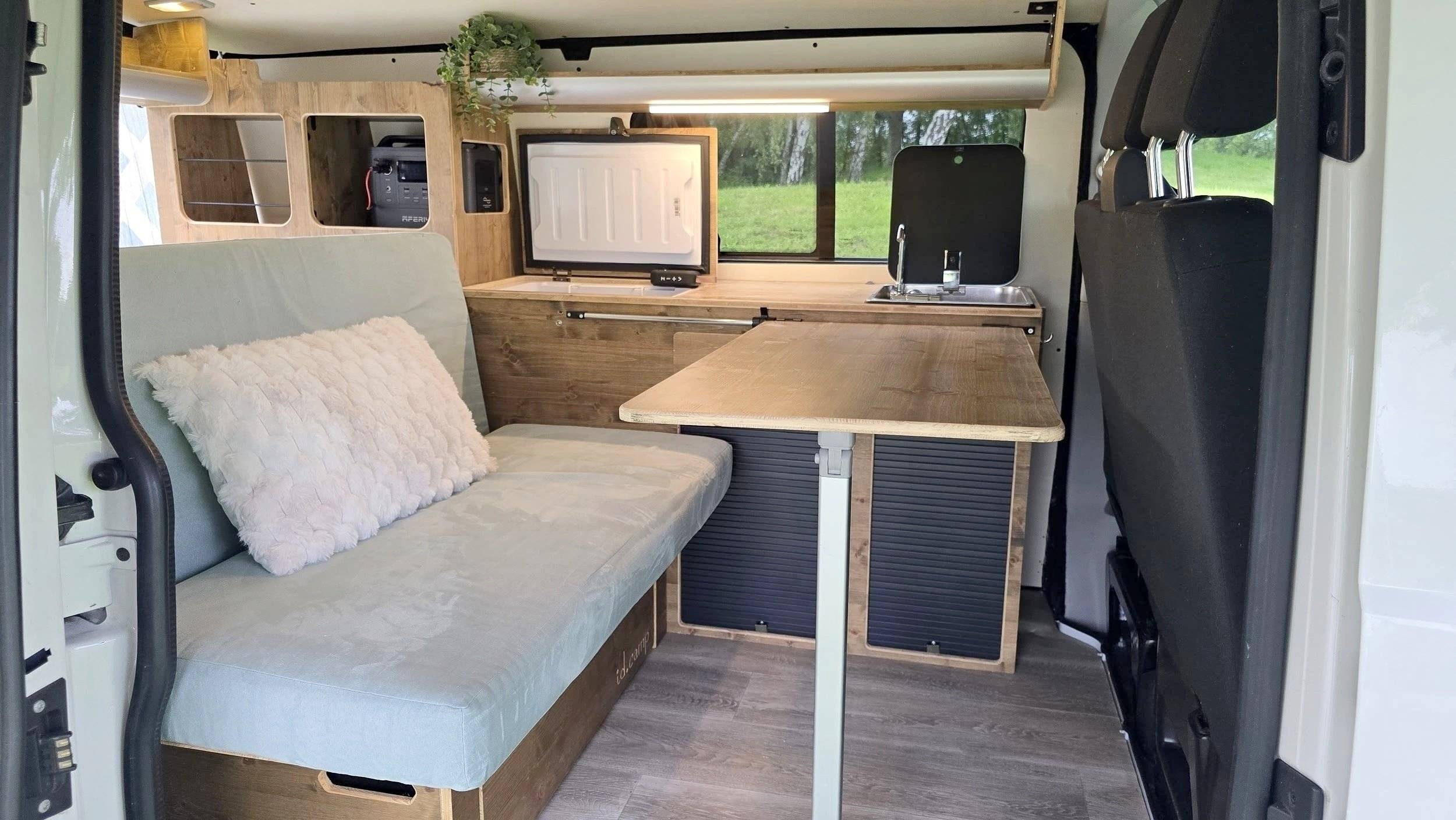 Volkswagen T6 2,0 l 102 ch