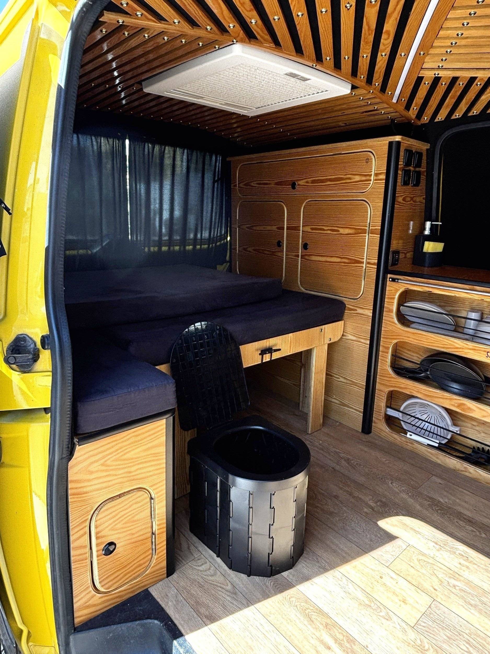 Volkswagen T5 2,0 l 102 ch