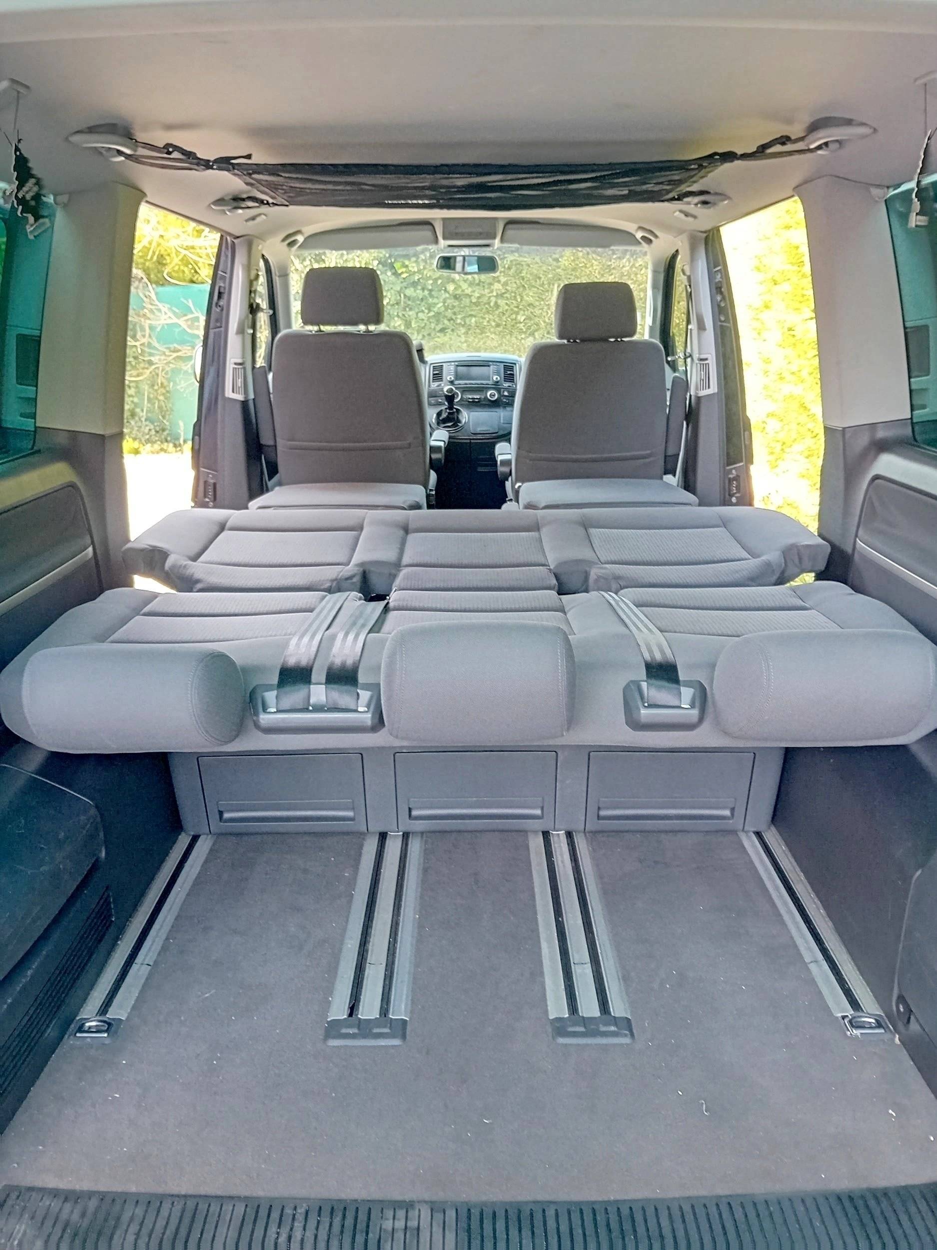 Volkswagen T5 2,5 l 130 ch