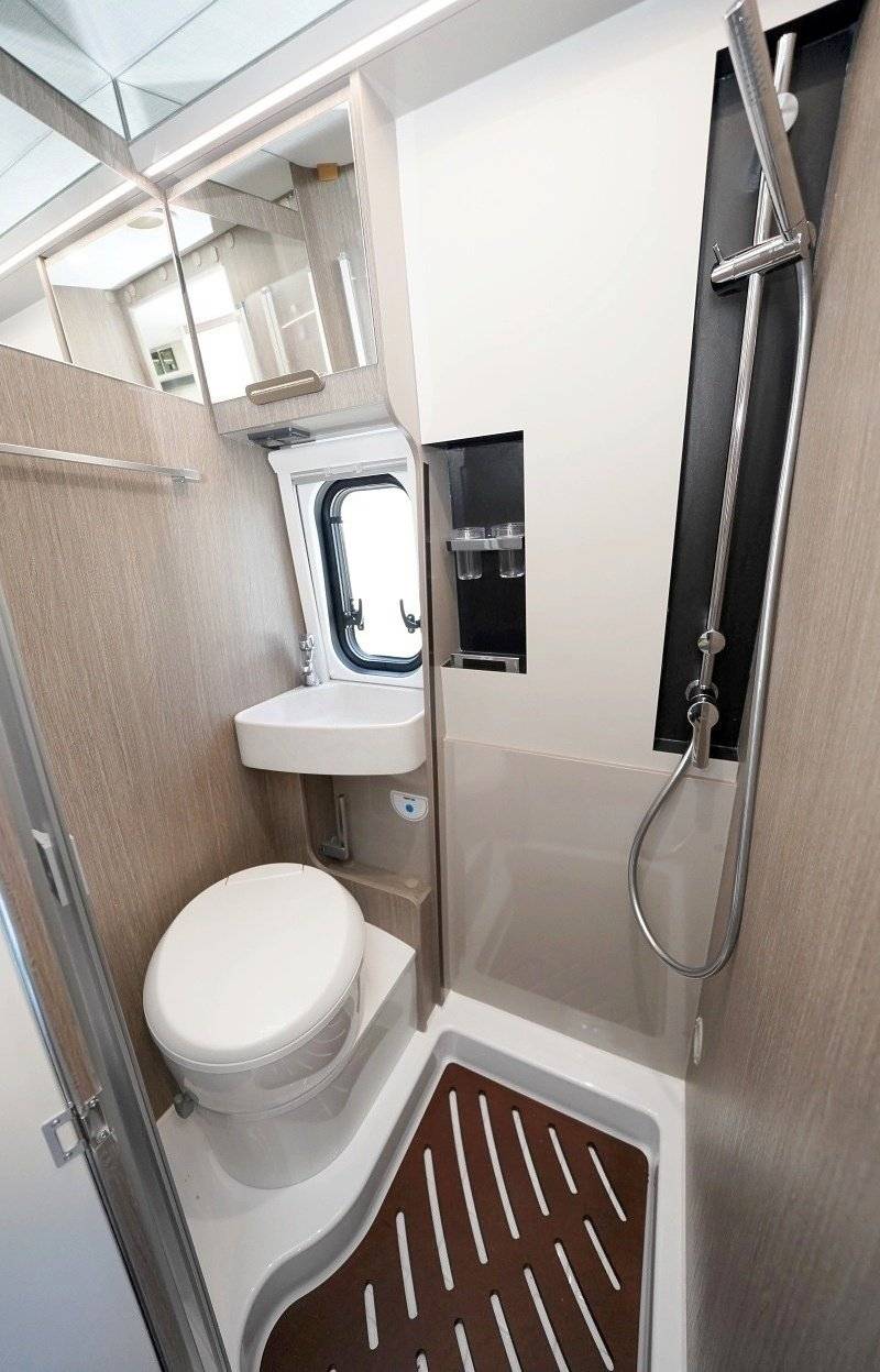 Chausson V690 Road Line Premium