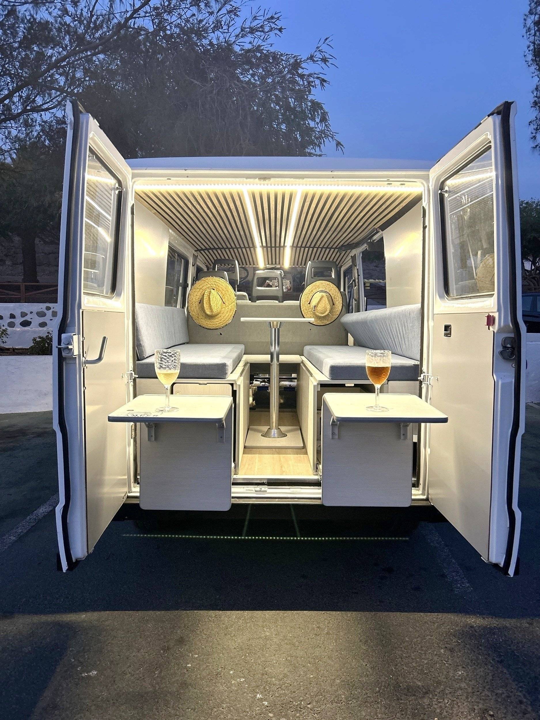 Mercedes MB100 Concorde 2.4 d 75 hp