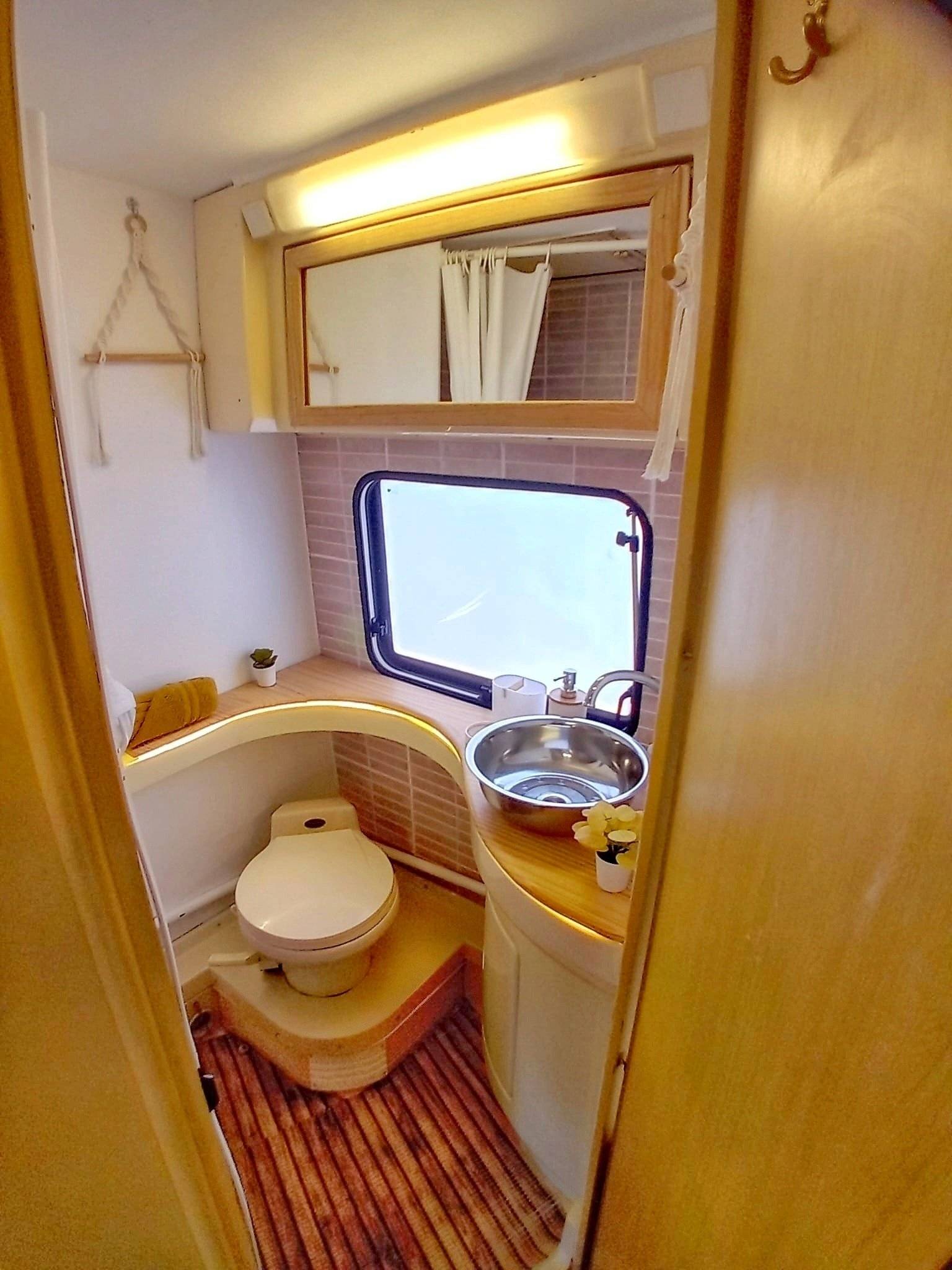 Lmc LMC Liberty 6400