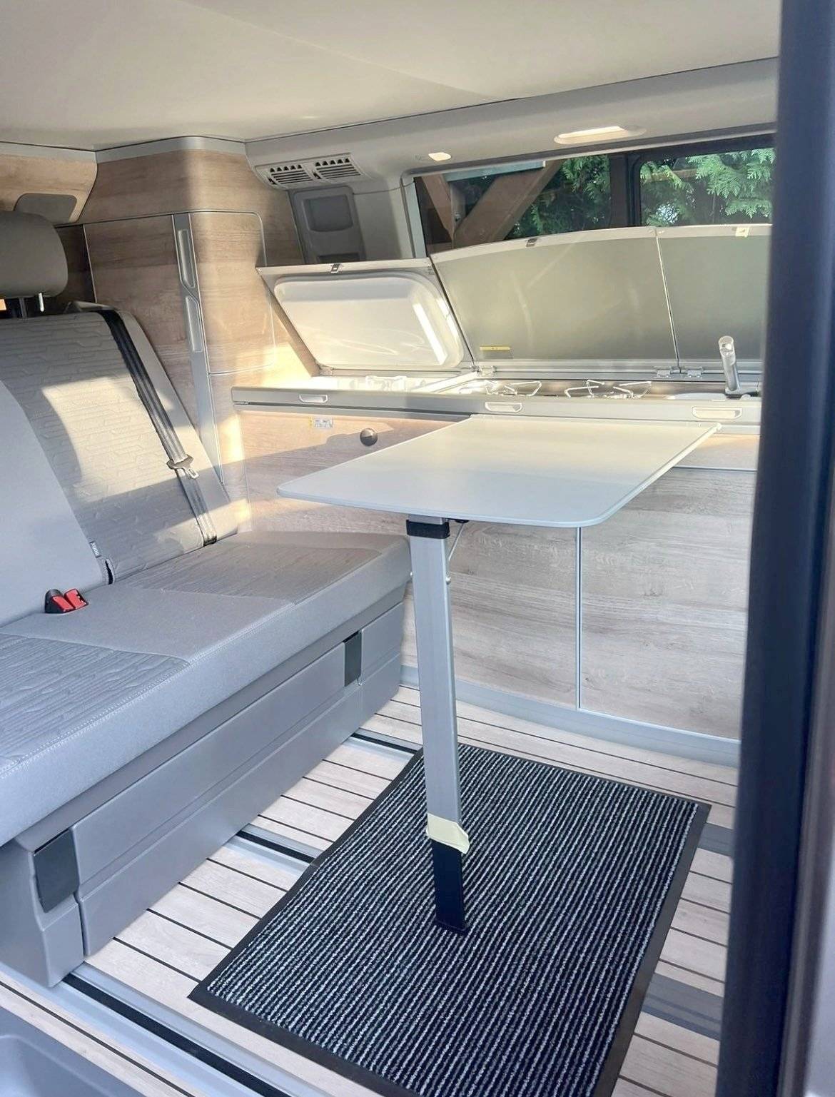 Volkswagen T6 California Ocean