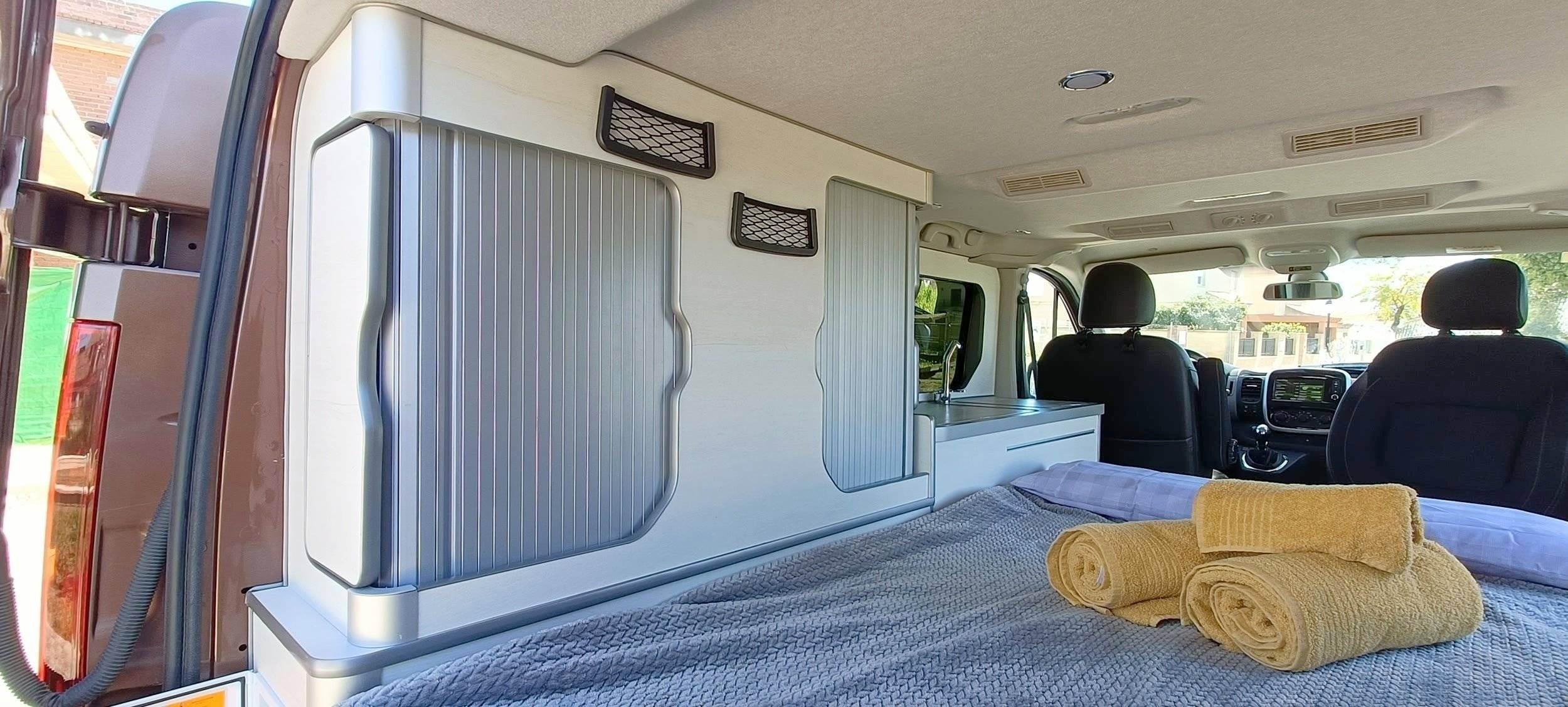 Renault TRAFFIC 2,0l 90 CH