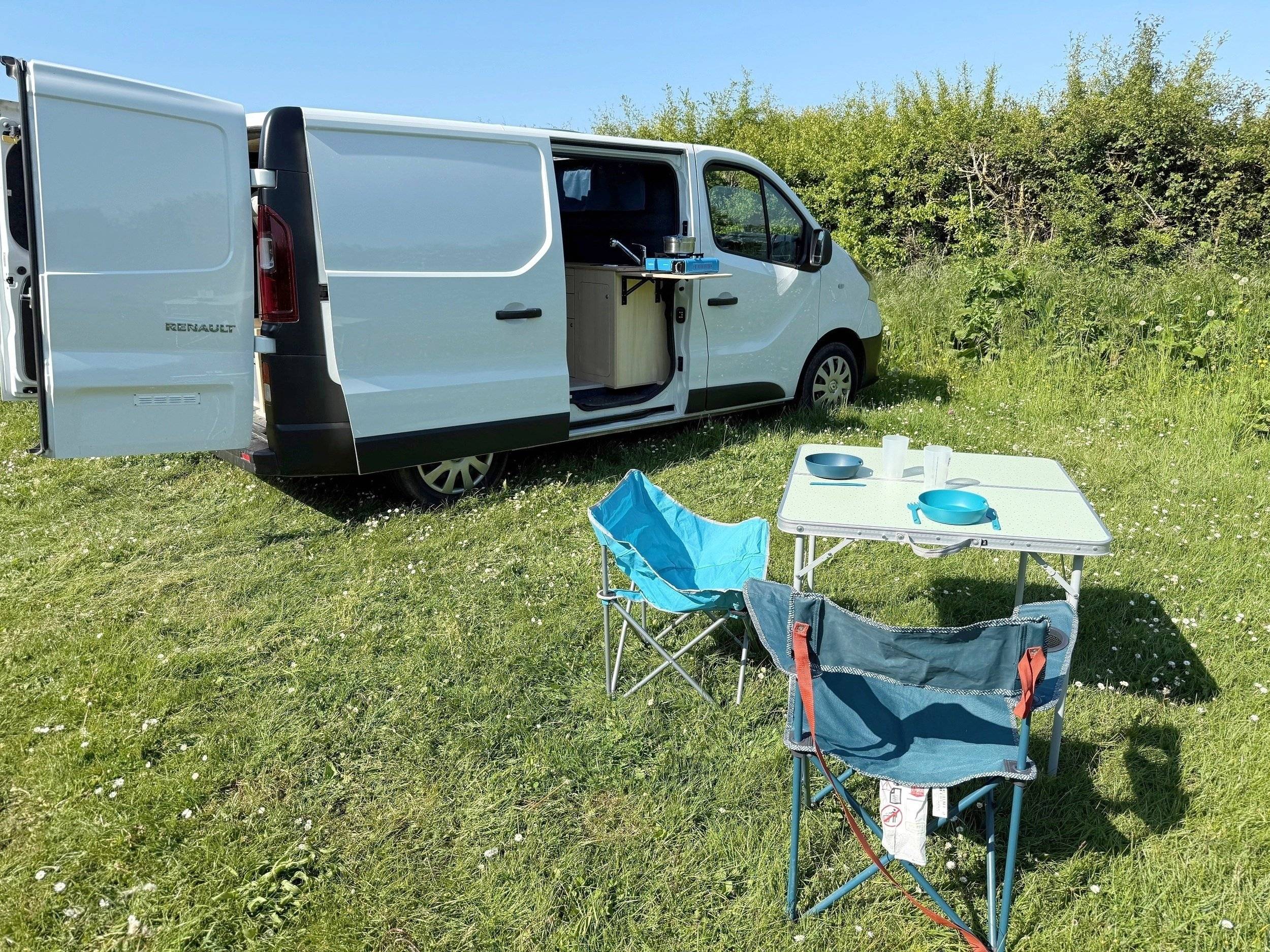 Campster RENAULT TRAFIC III 120 cv
