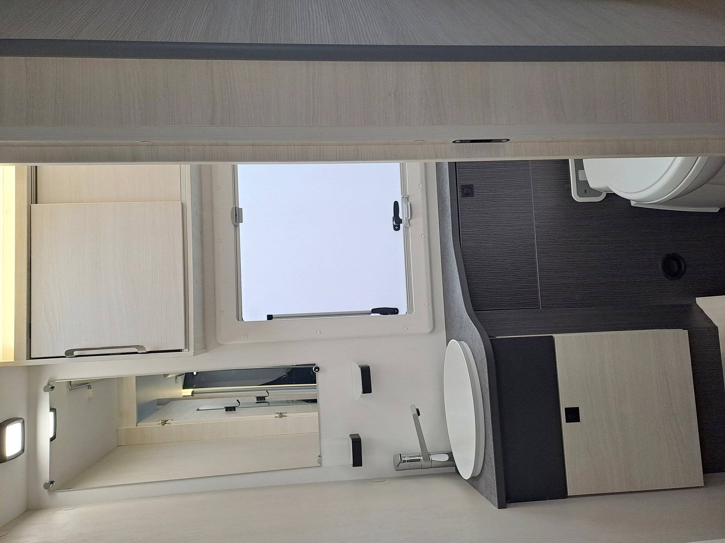 Challenger Challenger 380