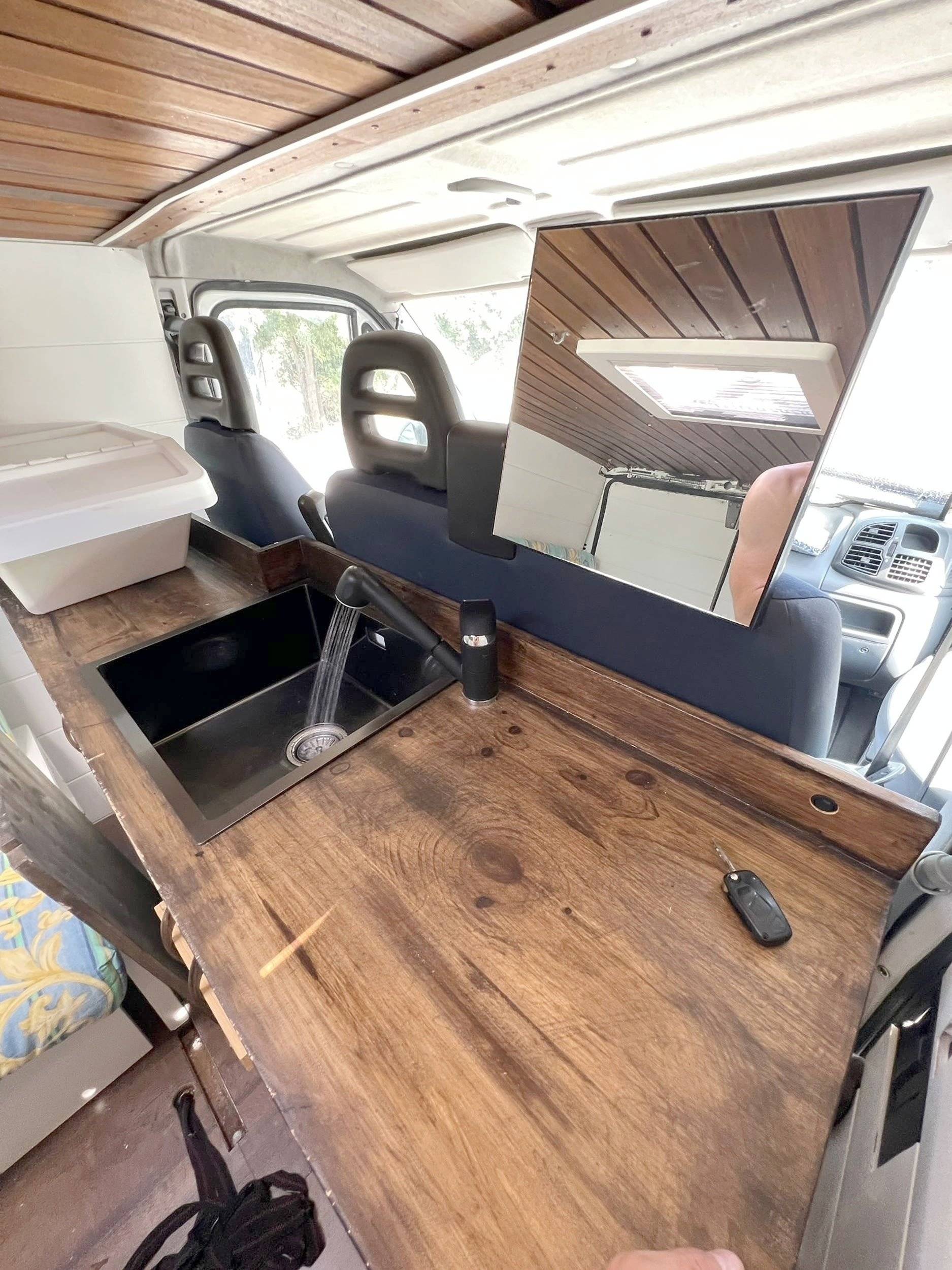 Peugeot Boxer 2,2 l 120 ch.