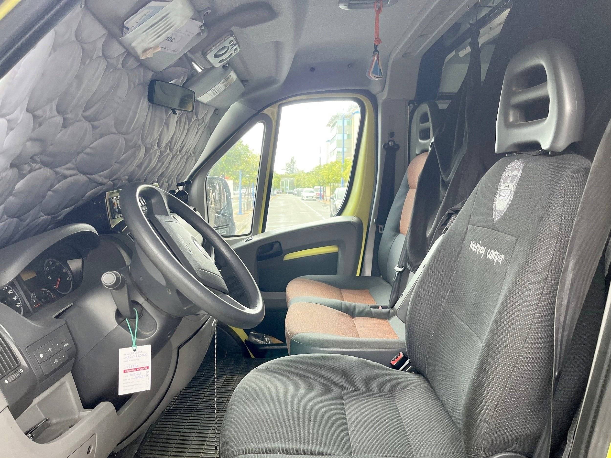 Cabina di guida Iveco DUCATO - Yescapa