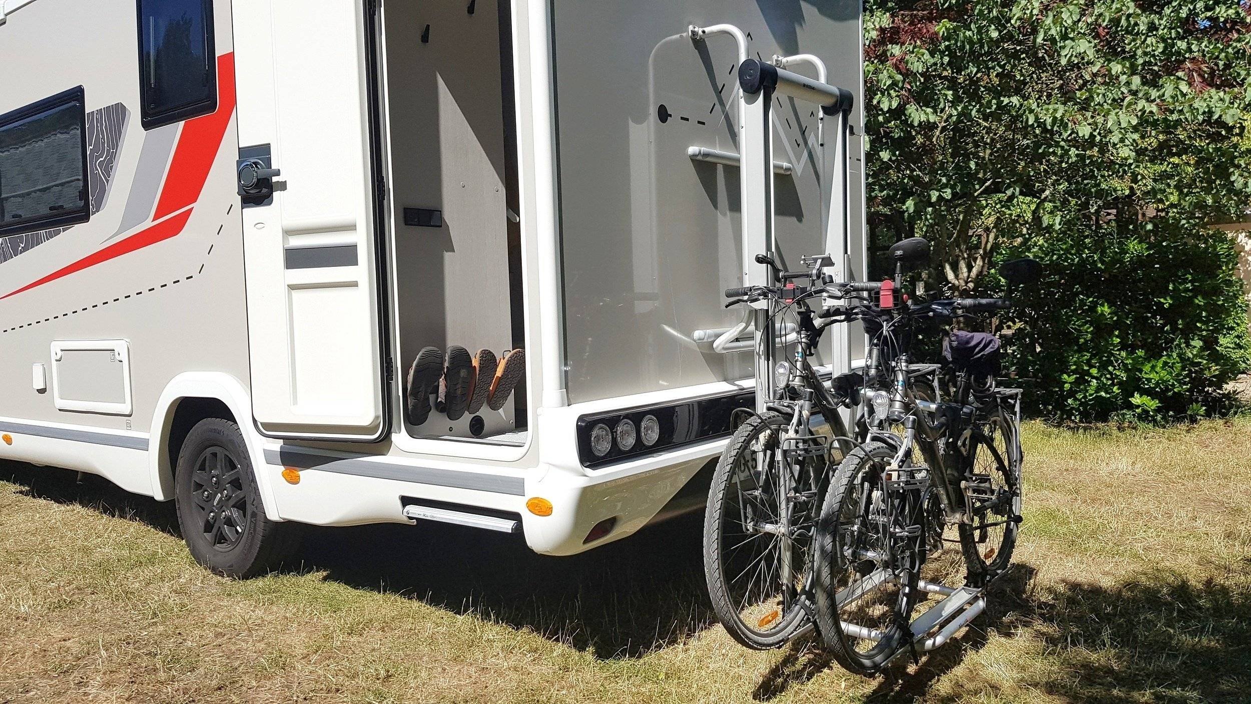 Challenger 240 Open Edition