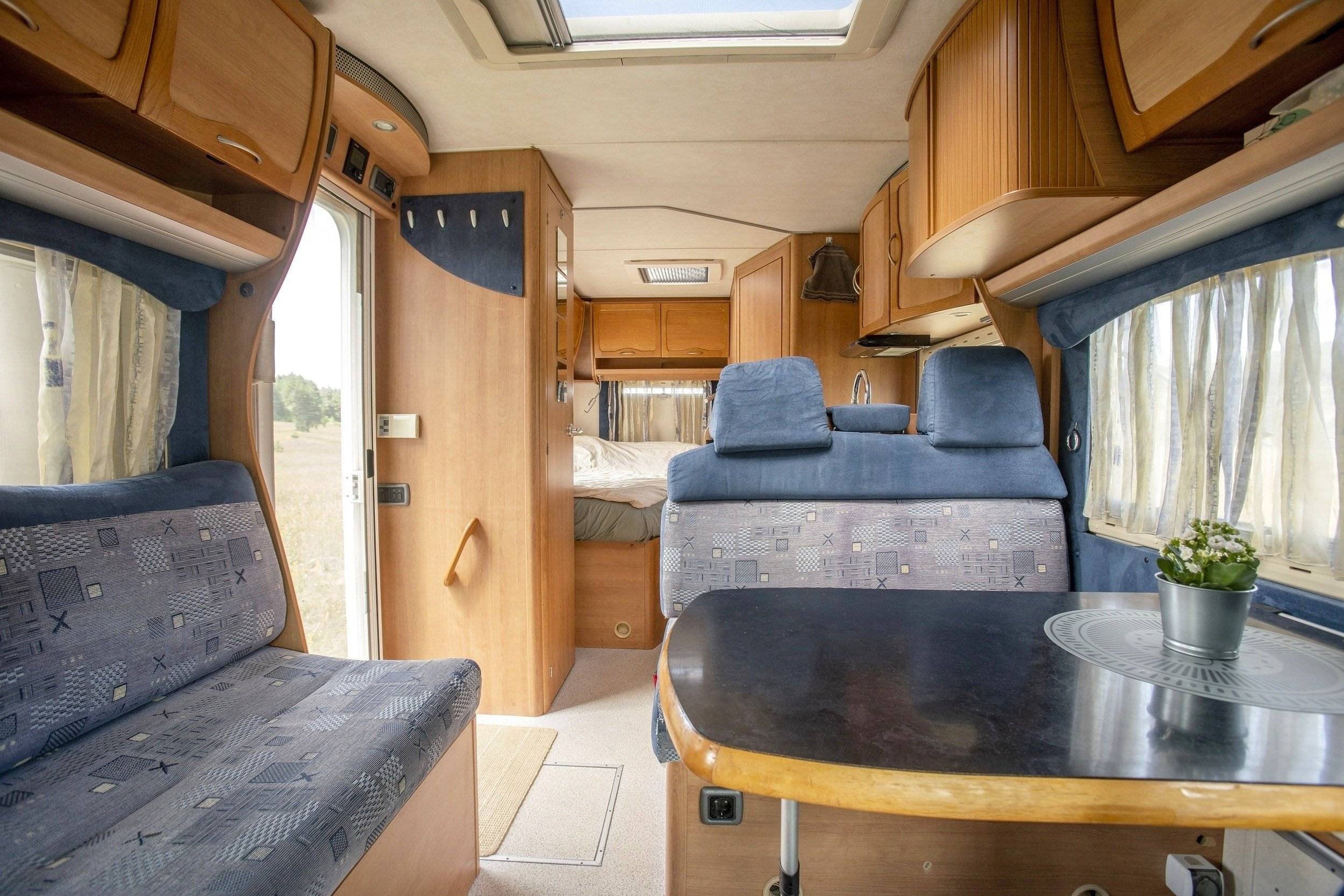 Eura Mobil Contura 652SB