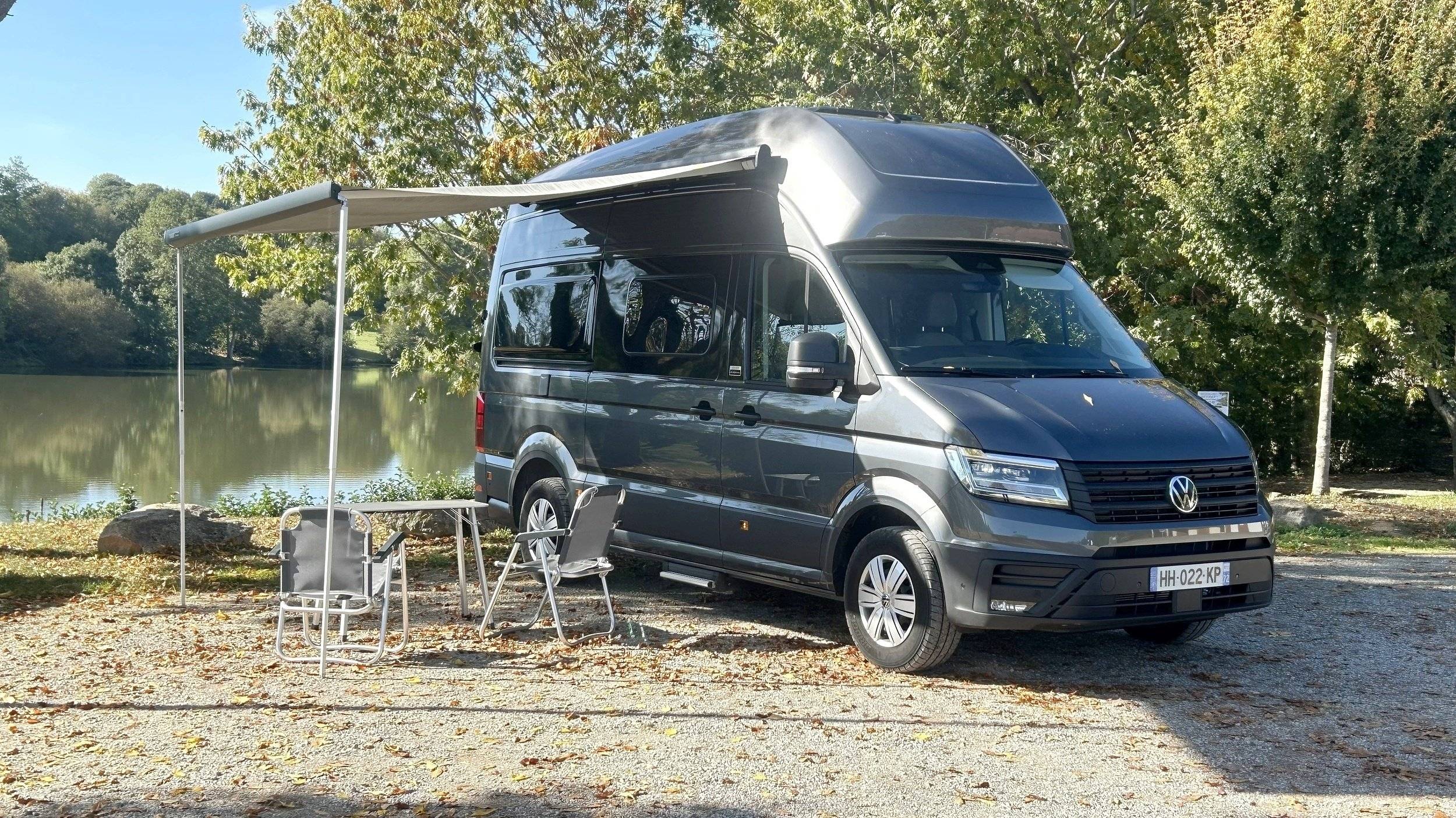 Vista frontale a ¾ Volkswagen - Yescapa