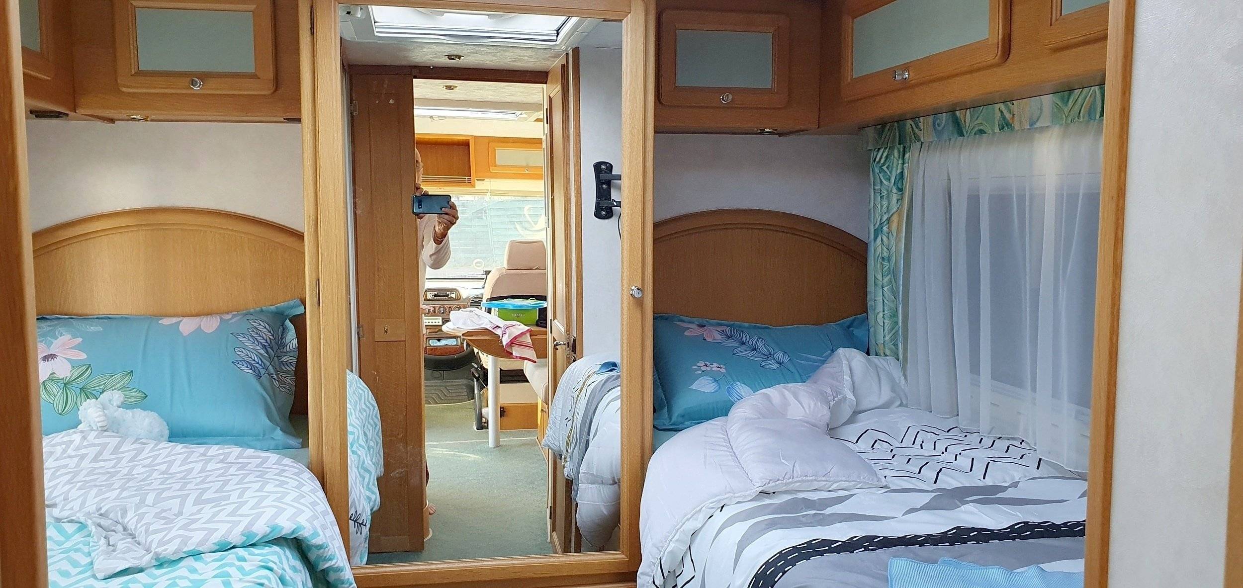 Berth Mercedes - Yescapa