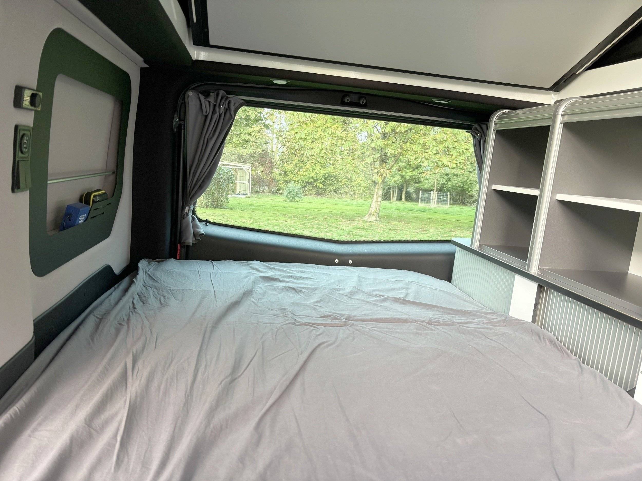 Couchages Renault Trafic 3 - Yescapa