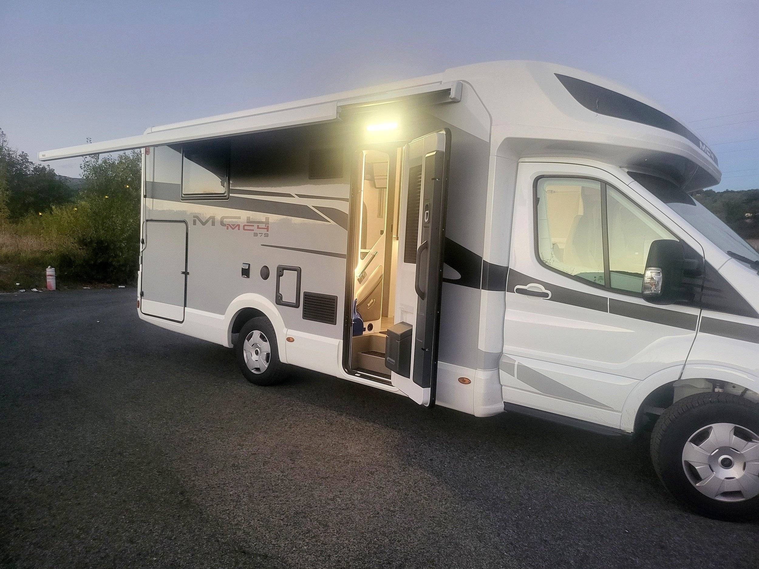 Mclouis MC4 379