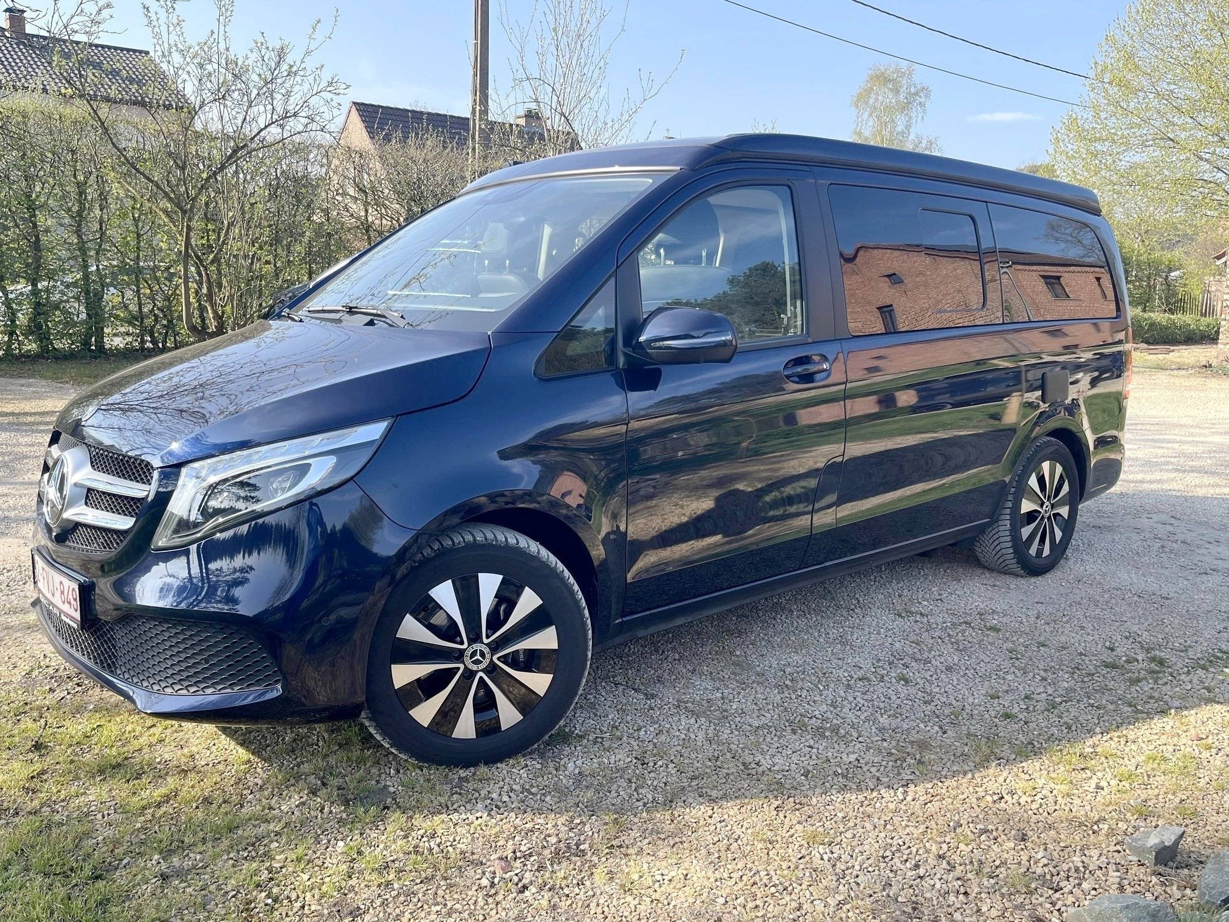 Mercedes-Benz 