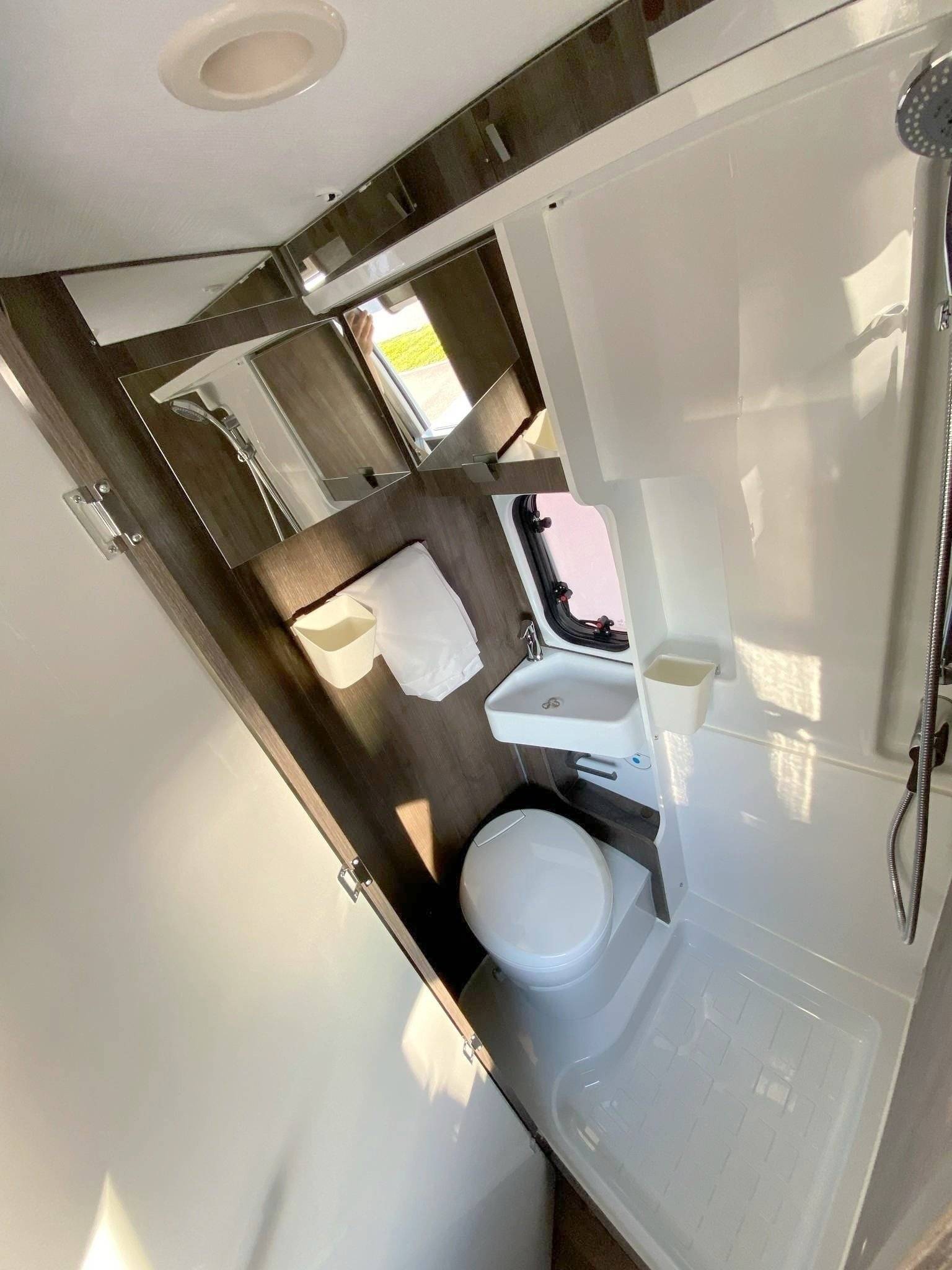 Benimar BENIVAN 120 UP